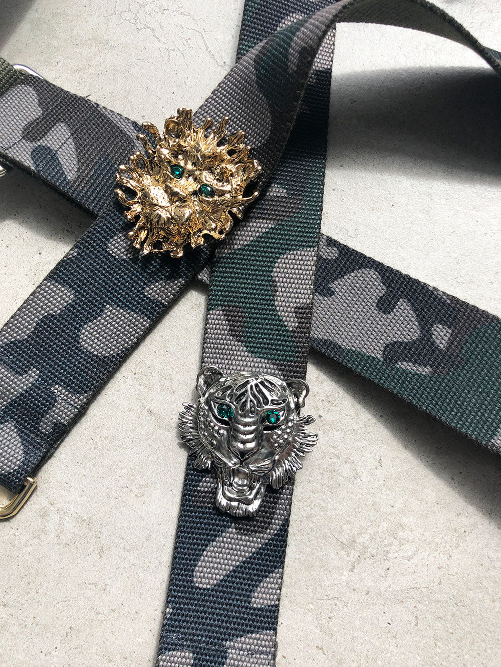 40mm Lion Gold & Green Camo Strap - Durable Nylon Watch Band for Men, Military Style Wristband for Outdoor, Hiking, and Tactical Use