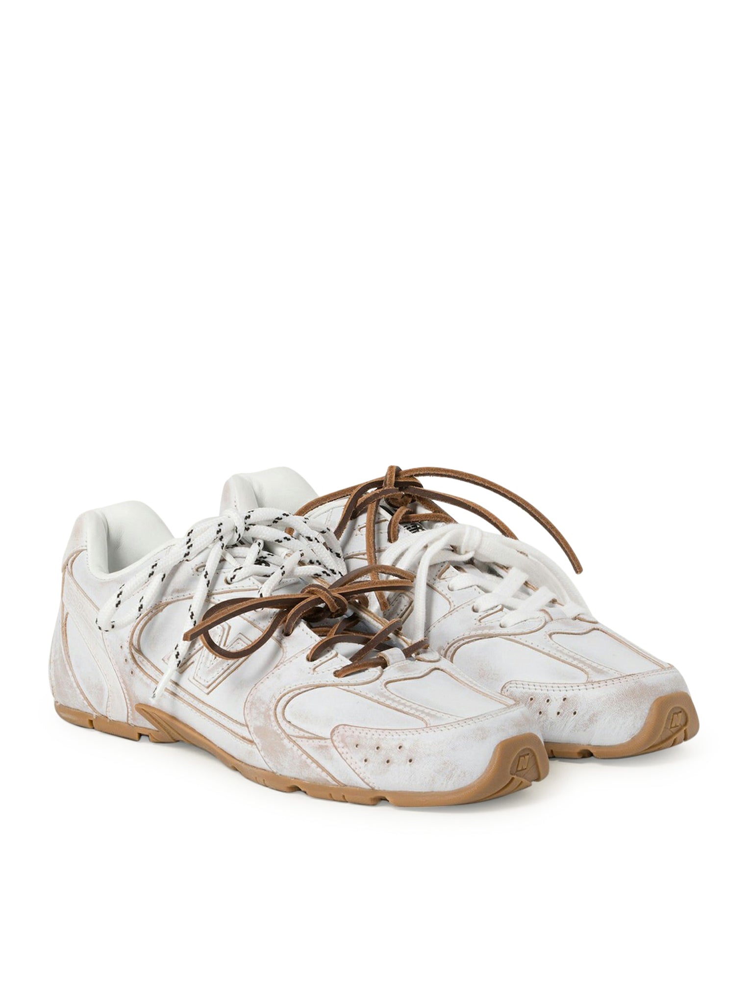 New Balance X Miu Miu 530 SL Leather Sneakers for Women - Fashionable Running Shoes for Casual Wear & Street Style Outfits