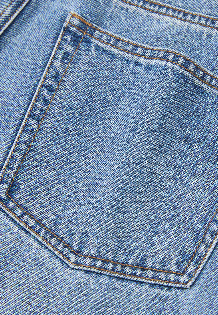 Frayed Side Seam Straight Leg Washed Jeans for Women - Vintage Denim Pants with Distressed Details | Perfect for Casual Outfits and Streetwear Fashion