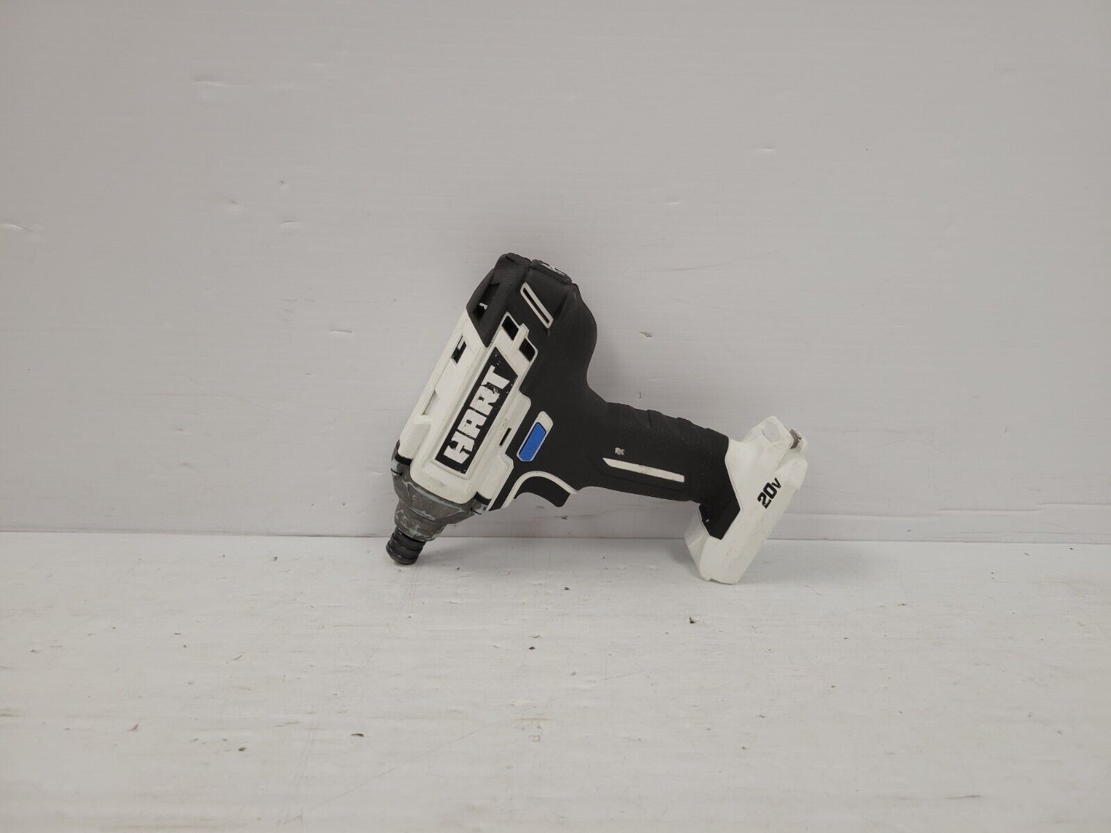 Hart HPID01VN Impact Driver - Powerful Cordless Tool for DIY Projects & Professional Construction Work - Perfect for Drilling, Screwing & Fastening Tasks