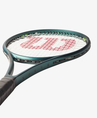 Wilson Blade 100 UL V9 Tennis Racket - Ultra Lightweight Carbon Fiber Racket for Adults & Juniors | Perfect for Competitive Play & Training Sessions