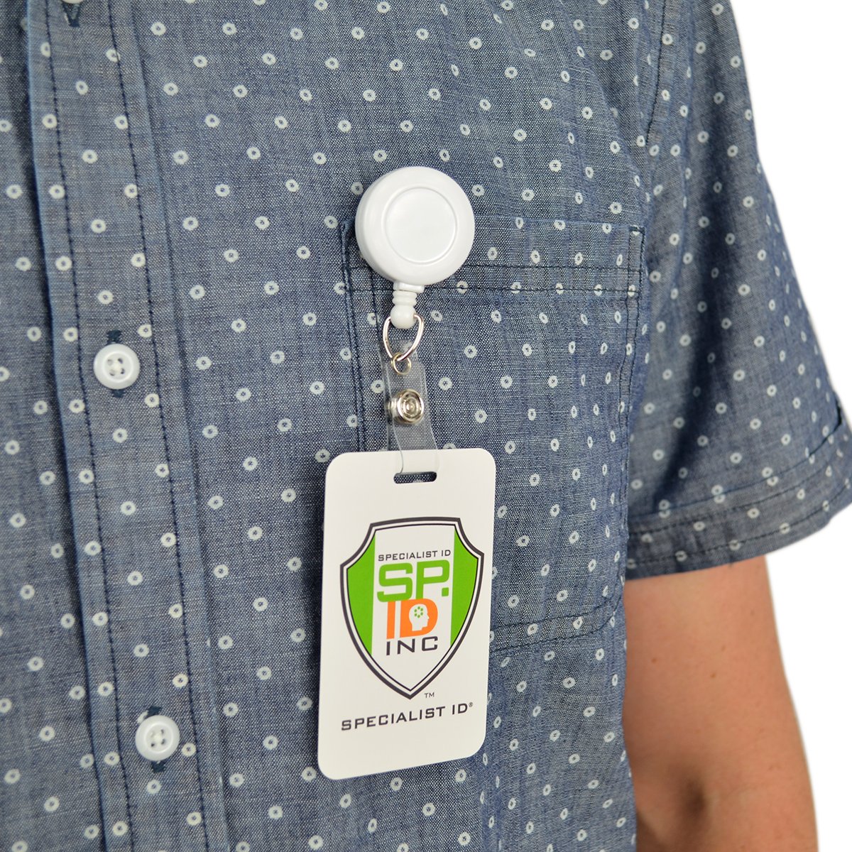100 Pack Retractable Badge Reels with Extra Tight Alligator Clip - Non-Swiveling Office ID Card Holders for Nurses, Teachers & Security Personnel (White) - Bulk Supply for Conventions, Hospitals & Corporate Events
