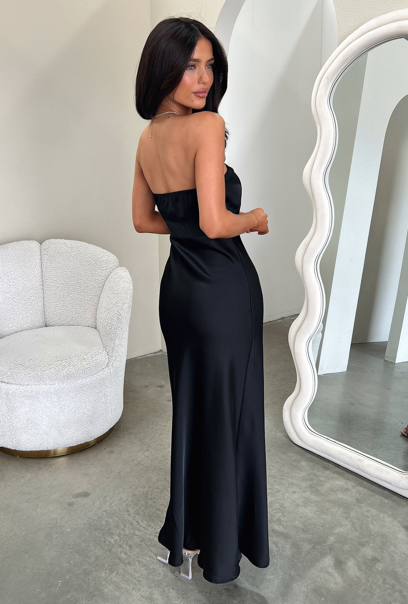 Elio Dress - Elegant Black Women's Dress for Casual & Evening Wear | Perfect for Parties, Dates & Office
