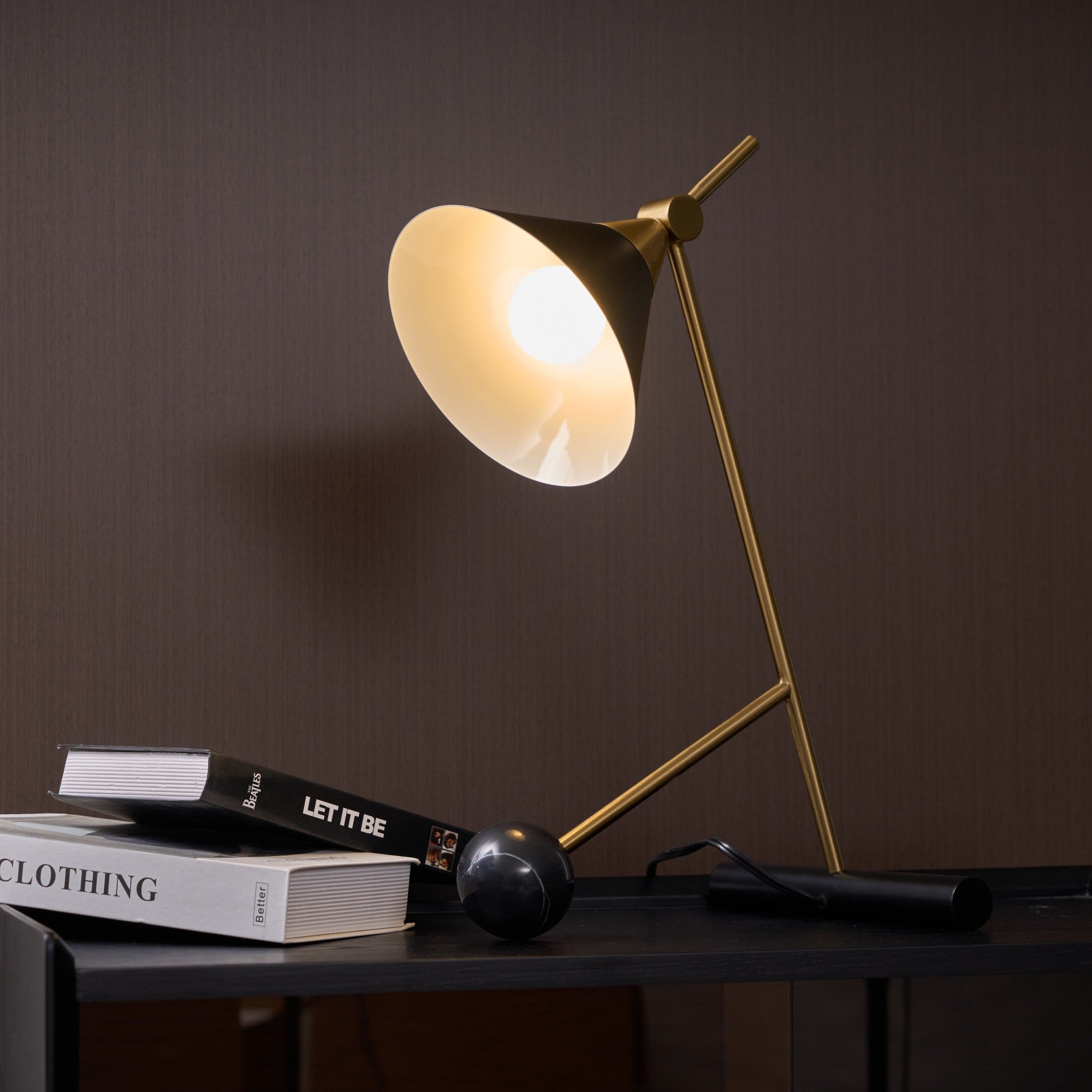Cleo Table Lamp - Modern LED Desk Light for Home Office, Bedroom & Living Room - Stylish Nightstand Lamp with Adjustable Brightness for Reading & Decor