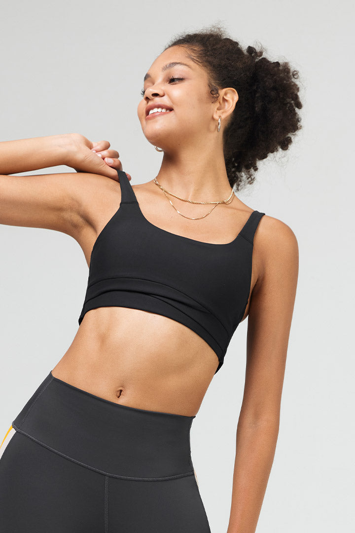 Women's Chic Strappy Sports Bra - High Support Workout Top for Yoga, Running & Gym - Breathable & Comfortable Activewear