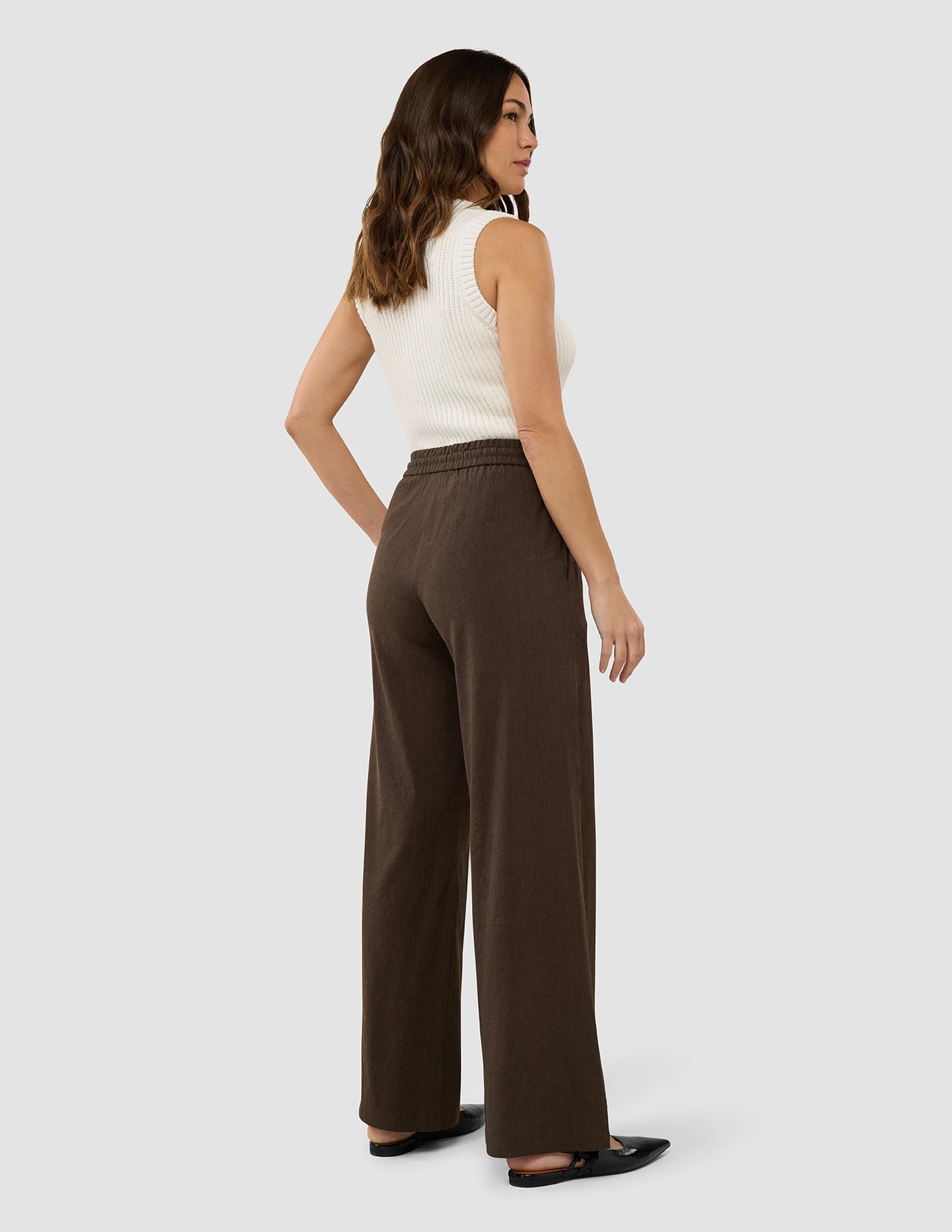 Women's Linen Pants - Relaxed Fit, Comfortable & Breathable Casual Trousers in Espresso Brown for Summer, Travel & Lounge Wear