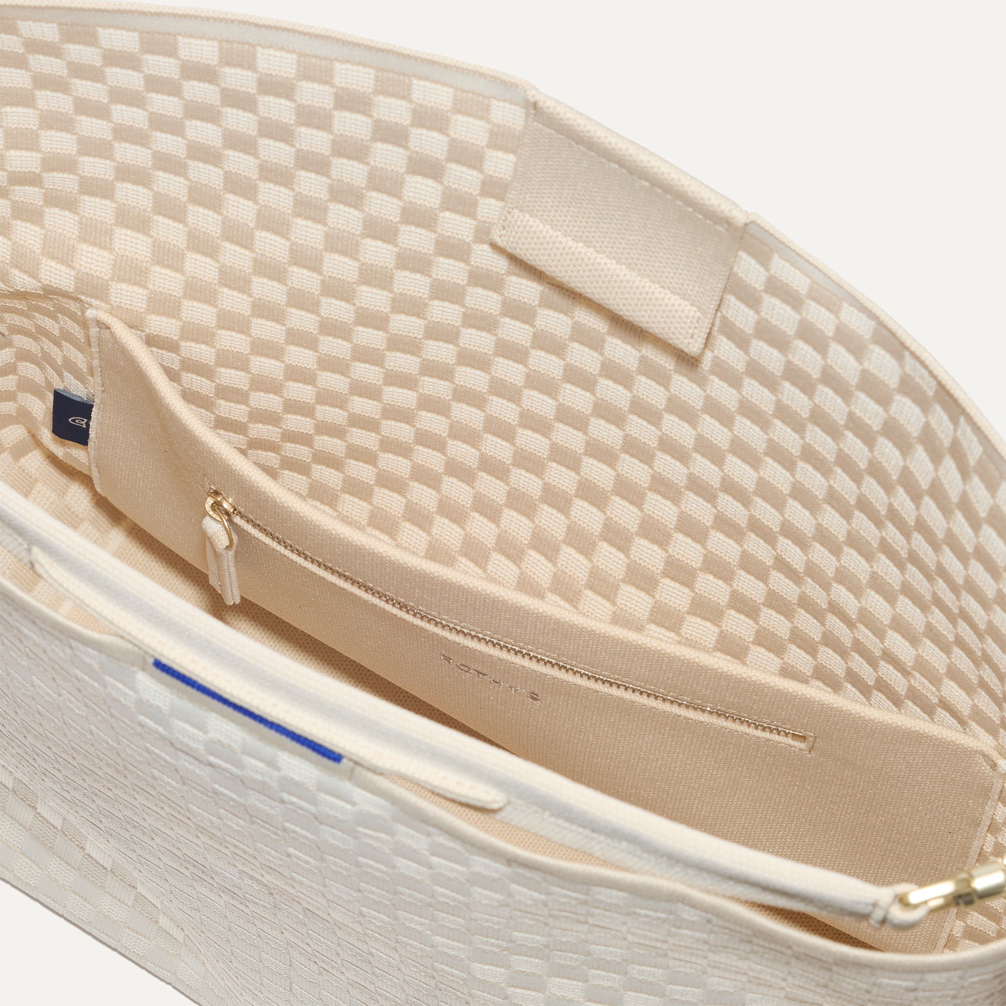 Stylish White Sand Bucket Bag for Women - Trendy Crossbody Shoulder Handbag - Perfect for Beach, Travel & Everyday Use