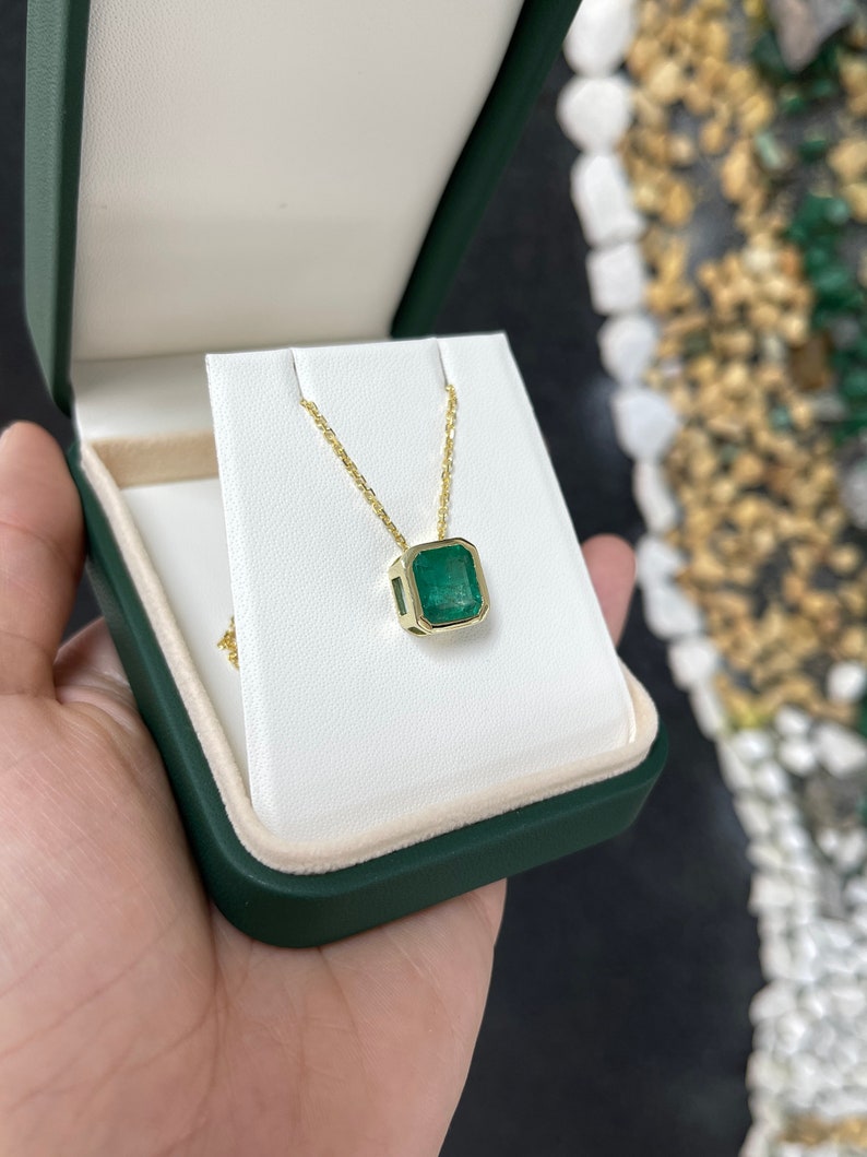 4.40ct 14K Gold Natural Asscher Cut Medium Dark Green Emerald Solitaire Pendant Necklace for Women - Elegant Jewelry Gift for Birthday, Anniversary & Special Occasions
