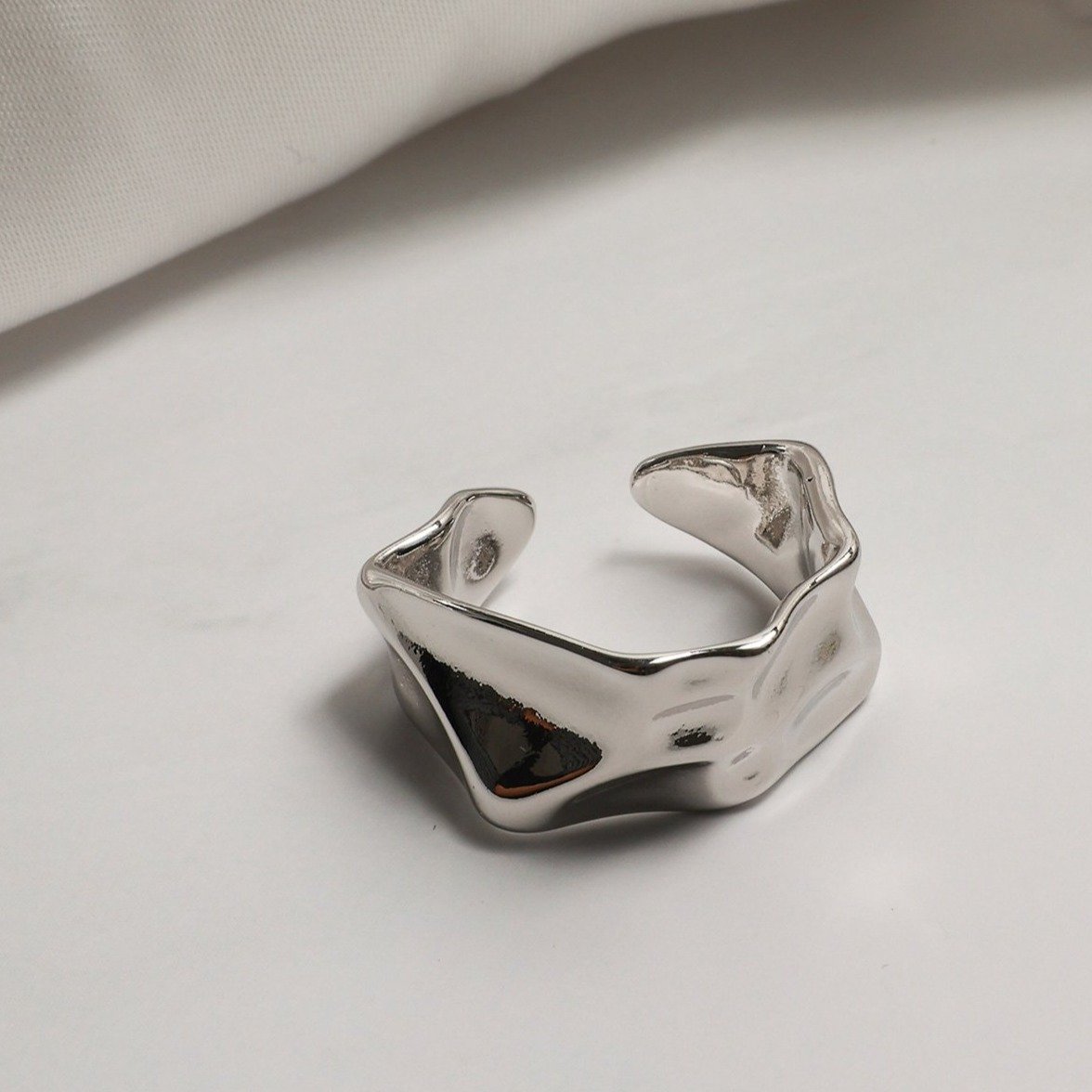 Angles Abstract Ring - Unique Geometric Silver Jewelry for Women | Perfect for Everyday Wear & Special Occasions