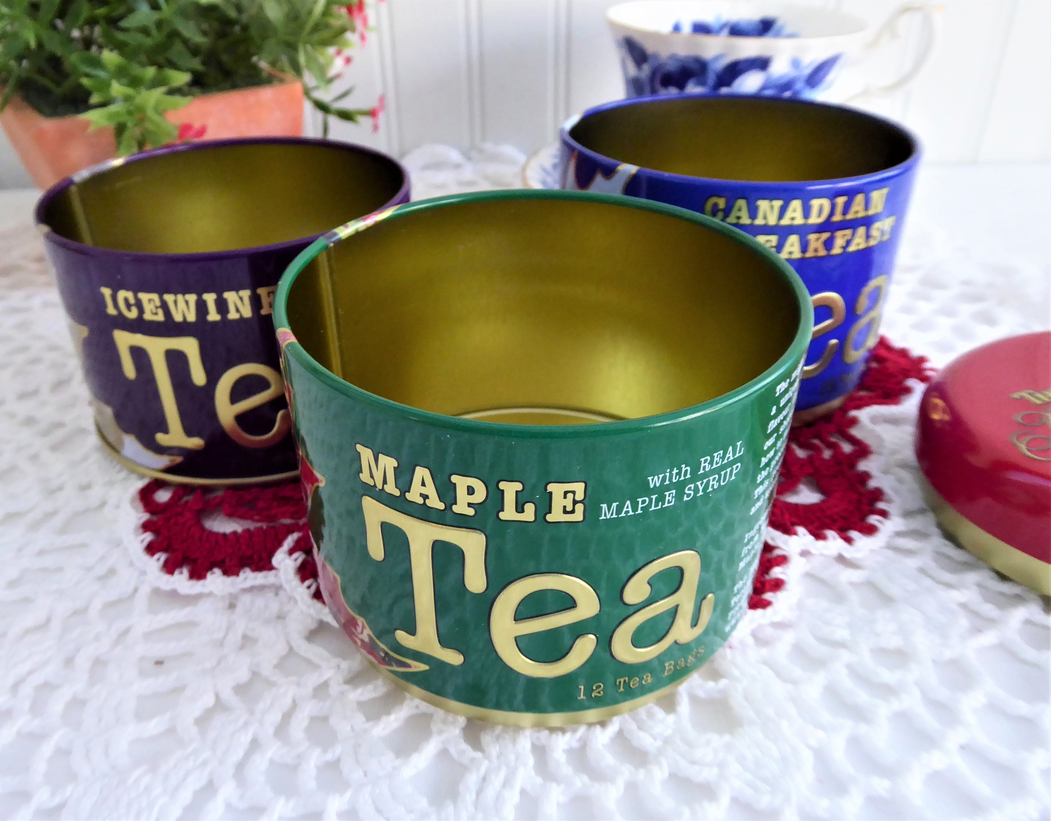 3-Piece Stackable Tea Tin Set - Empty Tea Storage Canisters with Maple Leaf & Mountie Design - Perfect for Loose Leaf Tea, Coffee, and Spices - Ideal for Kitchen, Pantry, and Gift Giving