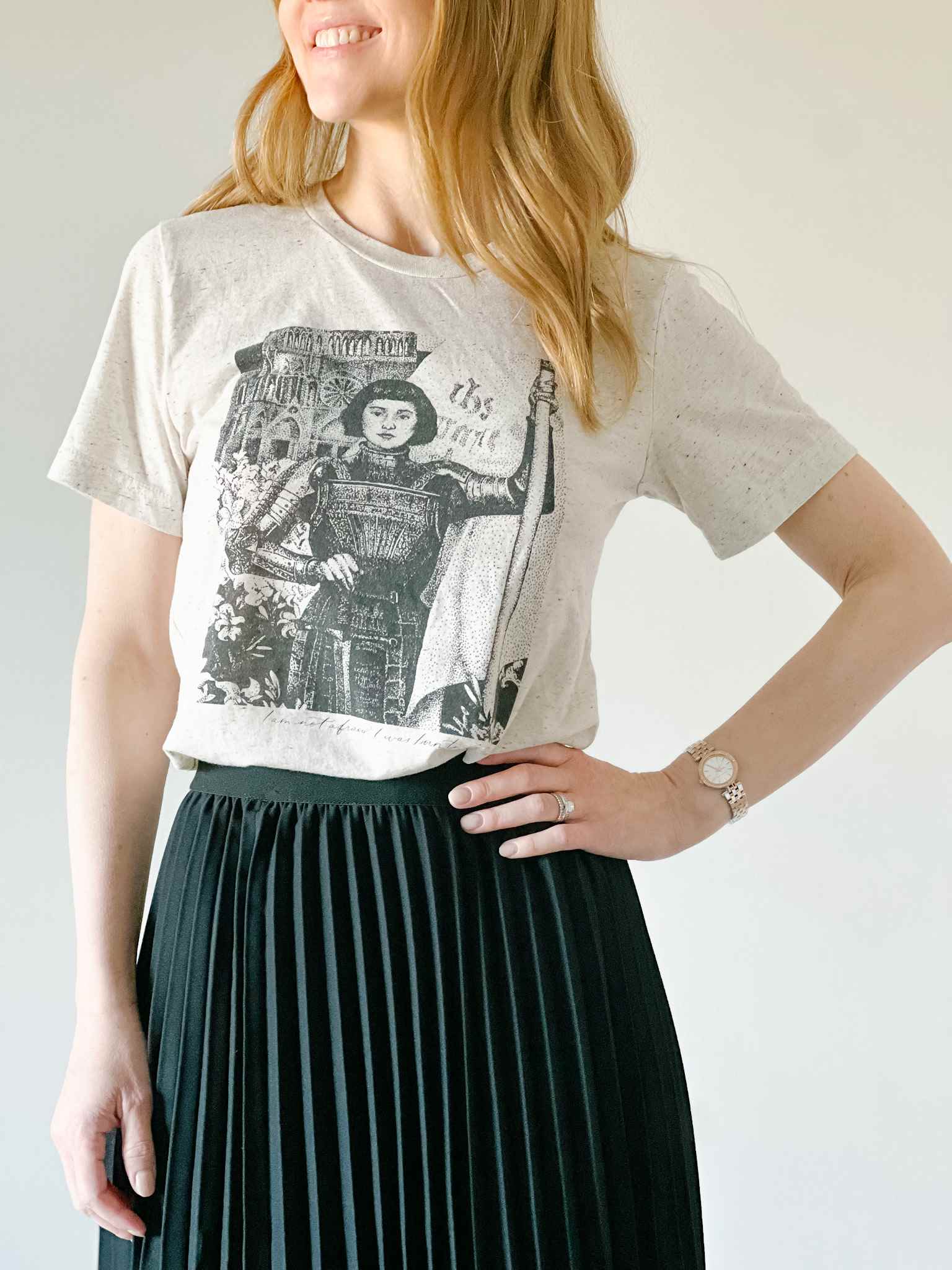 Saint Joan of Arc T-Shirt - Vintage French Heroine Graphic Tee - Casual Wear & Historical Costume Inspiration