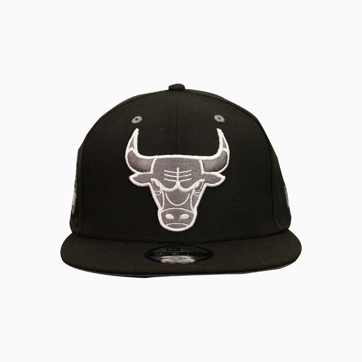 Chicago Bulls 6X World Champions NBA 9Fifty Snapback Hat - Official NBA Licensed Adjustable Cap for Men and Women - Perfect for Basketball Games, Streetwear Fashion, and Sports Fan Collections