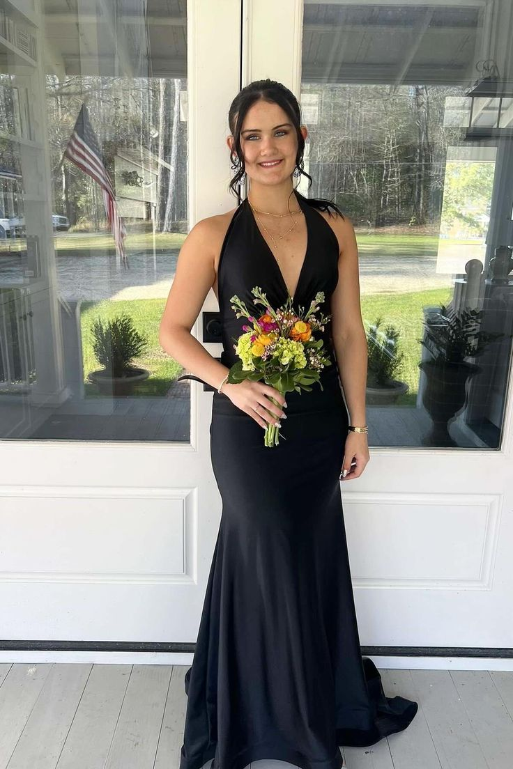 Elegant Halter V-Neck Mermaid Prom Dress for Formal Evening Party - J6794 | Perfect for Homecoming, Prom Night, and Special Occasions