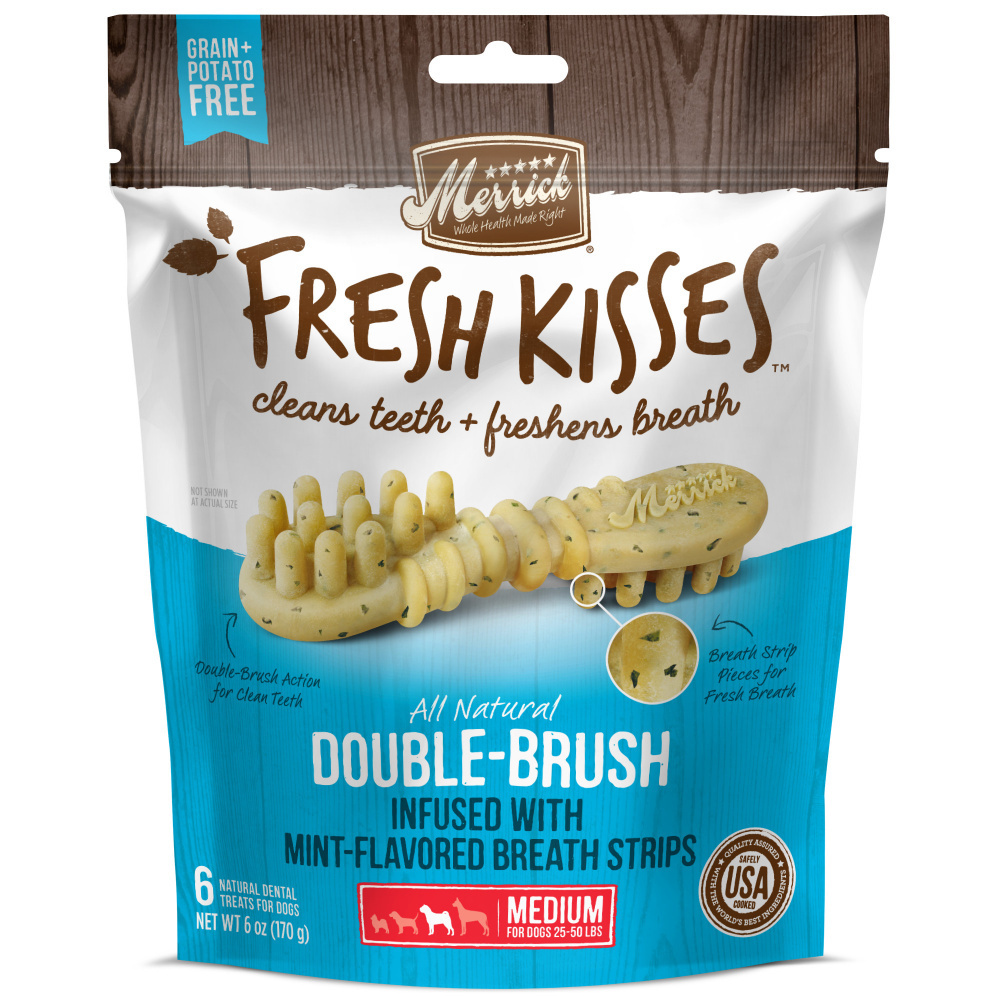 Merrick Fresh Kisses Dog Dental Treats with Mint Breath Strips - Natural Teeth Cleaning Chews for Medium Dogs - Freshens Breath & Reduces Plaque - Perfect for Daily Oral Care & Training Rewards
