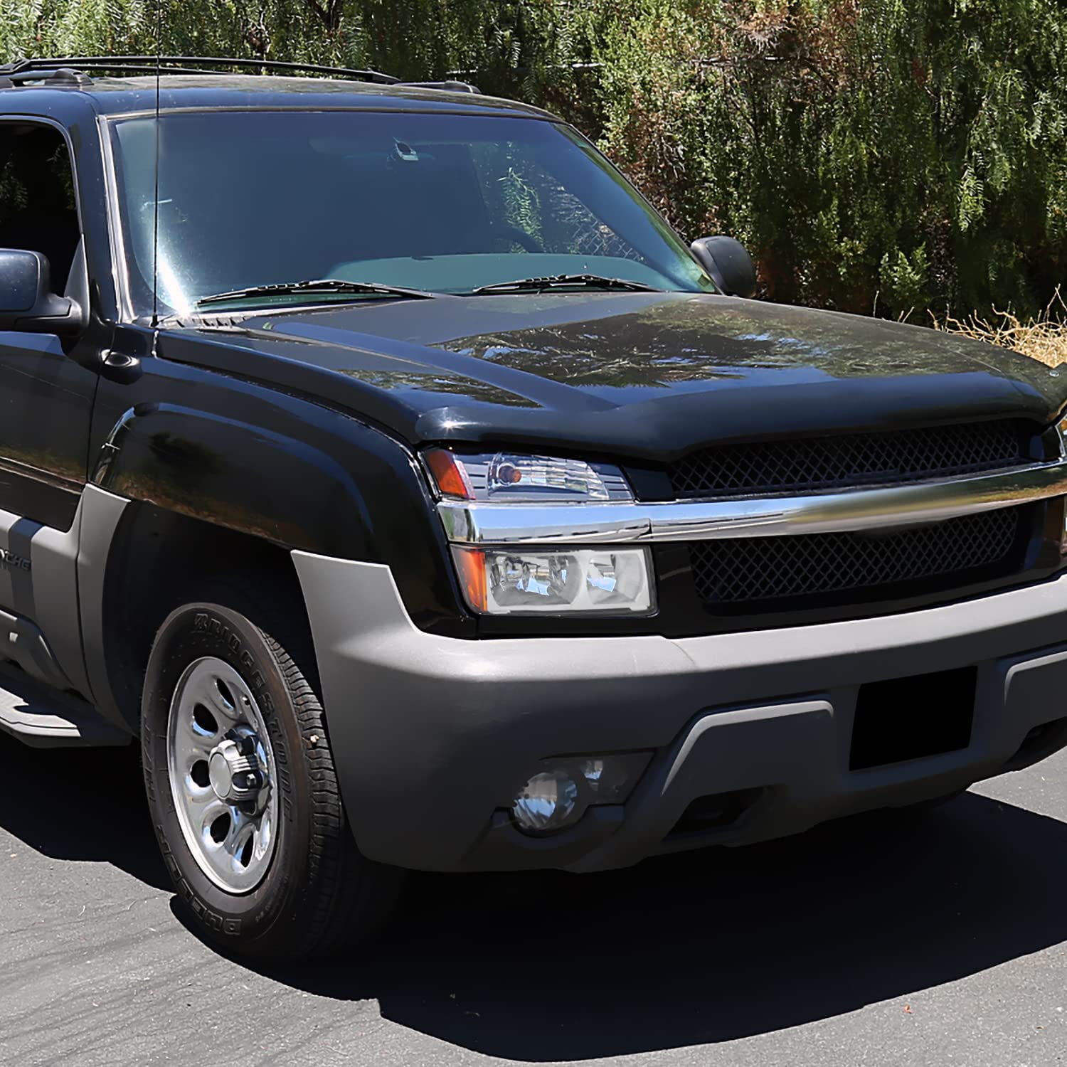 Spec-D Tuning Chrome LED Headlights & Bumper Lights for 2002-2006 Chevy Avalanche 1500/2500 Pickup Truck - Left & Right Headlamp Assembly - Upgrade Your Night Driving & Off-Road Adventures