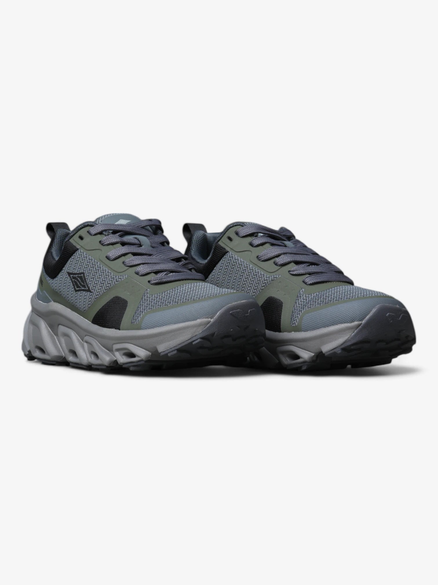 Alpine Skate Kalispell Grey & Black Skateboarding Shoes - Durable & Comfortable for Street Skating & Casual Wear