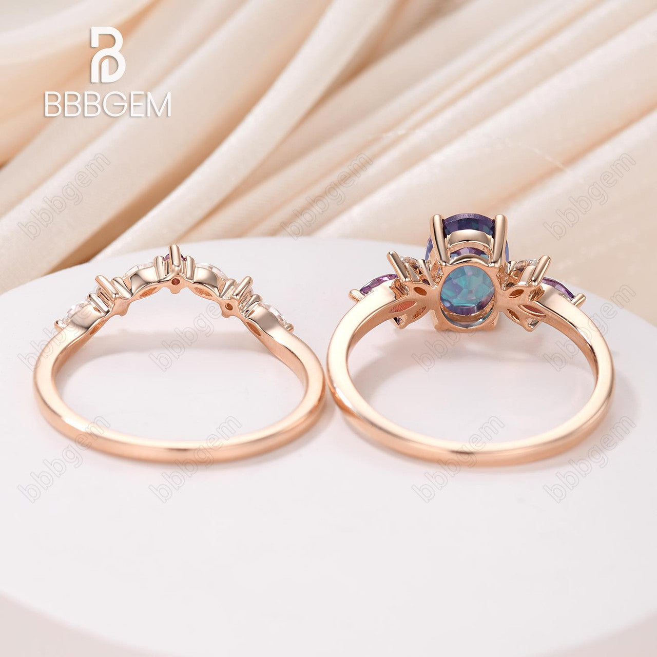 1.5 Carat Vintage Alexandrite Engagement Ring Set with Oval Cut & Matching Curved Wedding Band - Perfect for Proposals, Anniversaries & Special Occasions