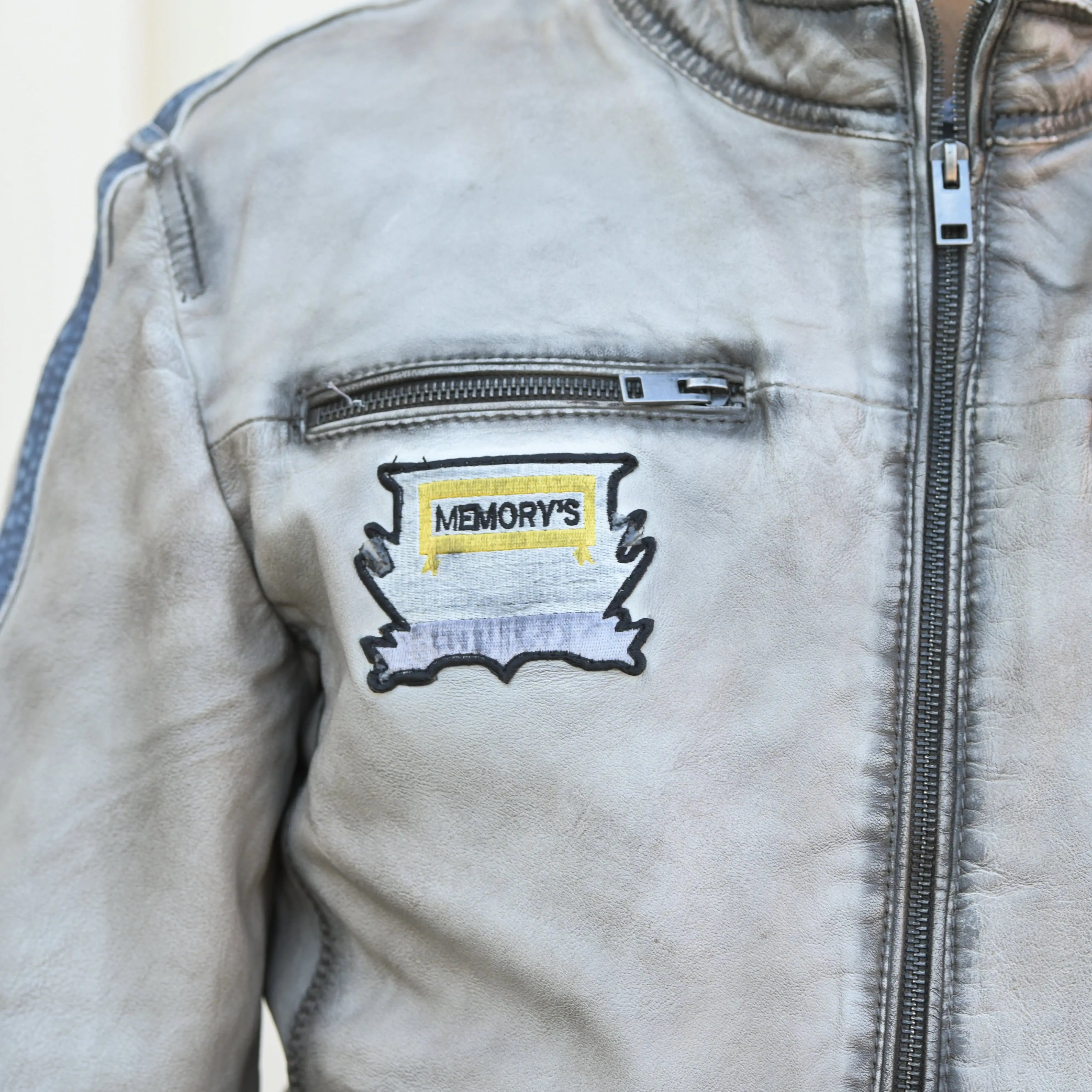Men's Vintage Biker Leather Jacket with Embroidered Patches & 4 Zip Pockets - Cool Motorcycle Riding & Casual Outfit for Men