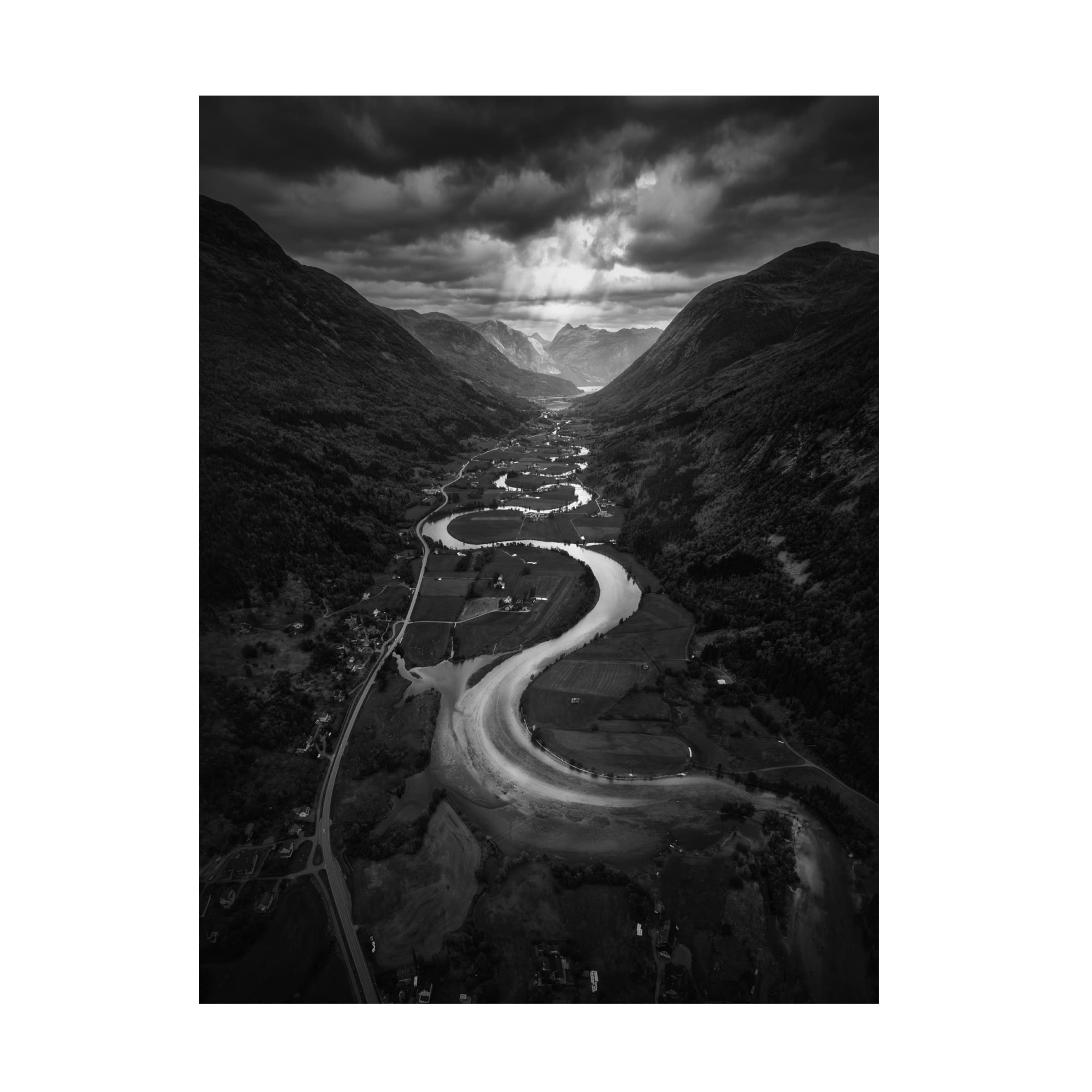 Juan Pablo de Serquimal 2 Canvas Wall Art Print - Modern Abstract Painting for Living Room, Bedroom & Office Decor | Trademark Fine Art Collection