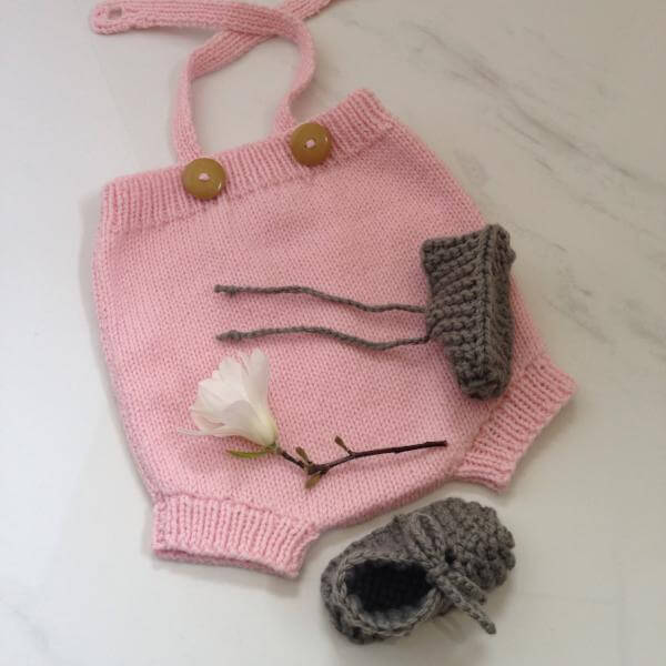 Stylish Baby Romper and Chunky Booties Outfit Set - Cute & Comfortable Newborn Clothes for Girls & Boys - Perfect for Photoshoots, Playdates & Special Occasions