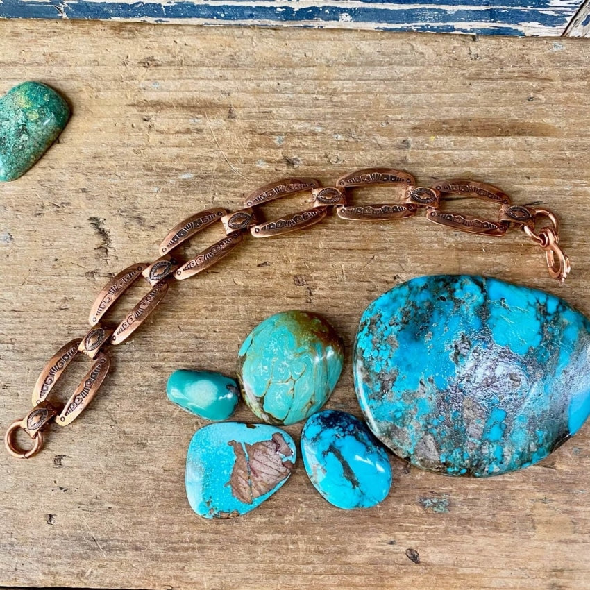 Authentic Vintage Copper Southwestern Indian Bracelet - Handcrafted Native American Jewelry for Women & Men - Perfect for Boho Fashion, Festivals & Gift Giving
