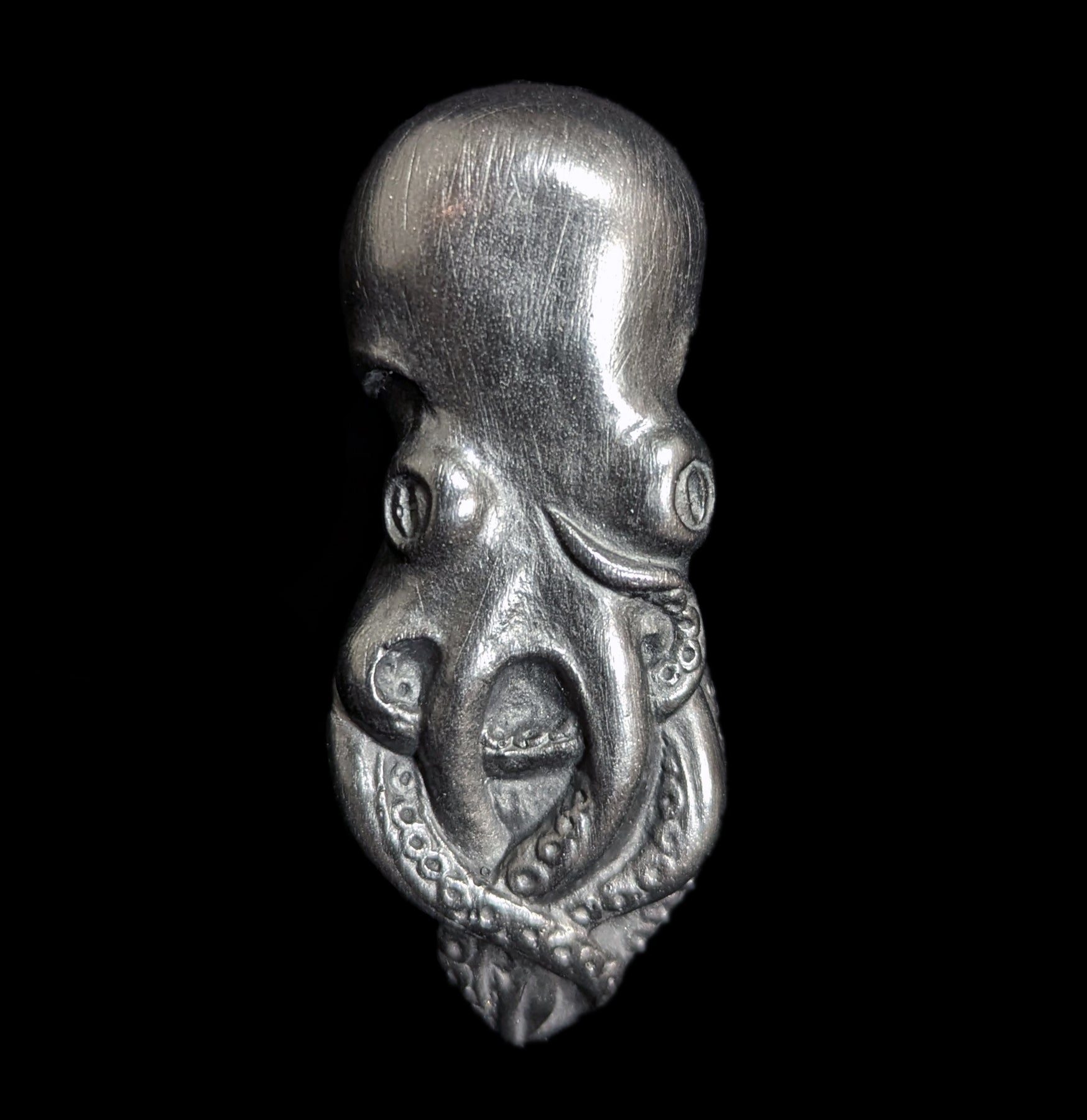 Unique Handmade Graphite Octopus Sculpture - Elegant Home Decor & Office Desk Accessory - Perfect for Collectors & Sea Life Enthusiasts