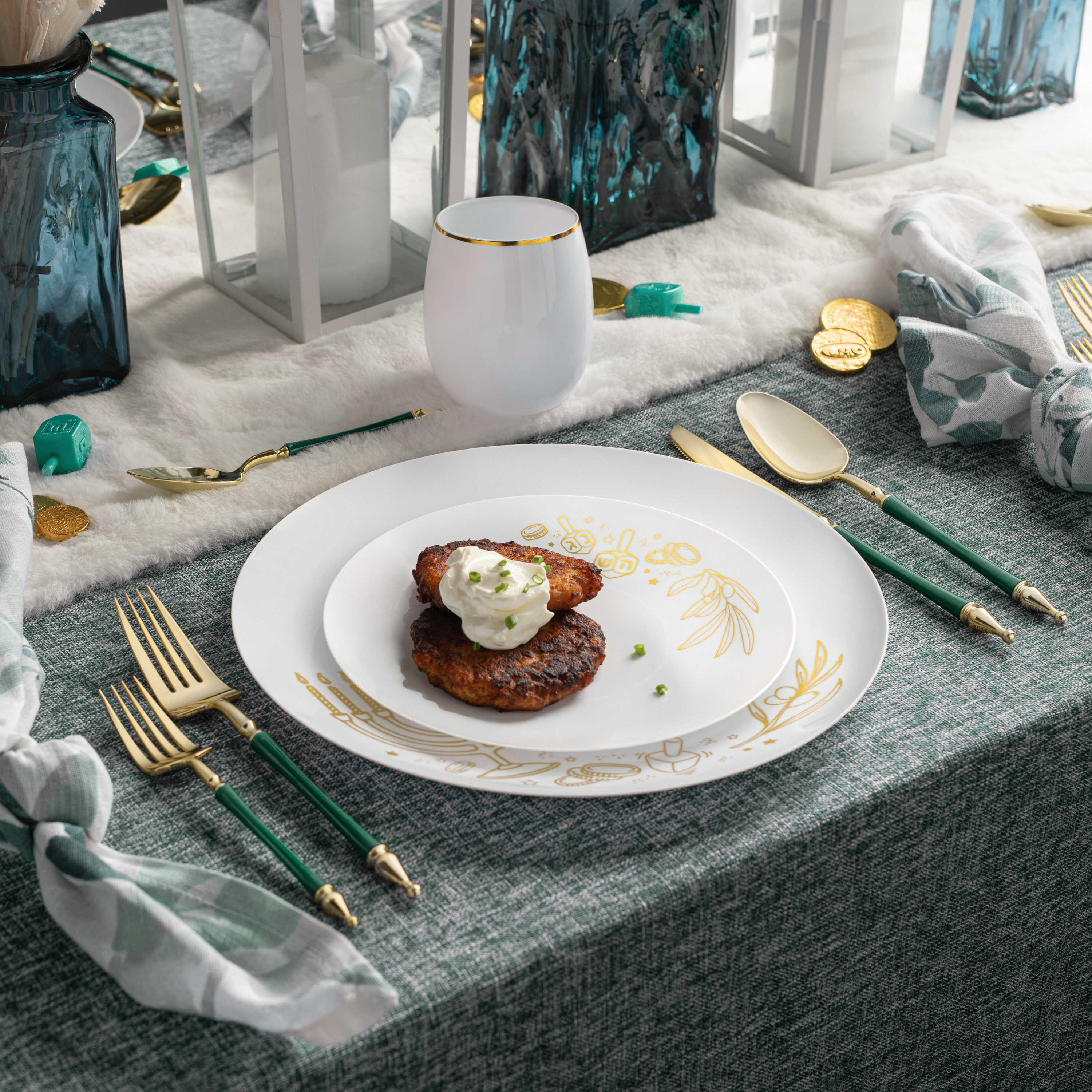 Royal Green & Gold Flatware Set - 40-Piece Elegant Dinnerware for 8 | Sophisticate Collection | Perfect for Formal Dining, Wedding Gifts & Holiday Entertaining