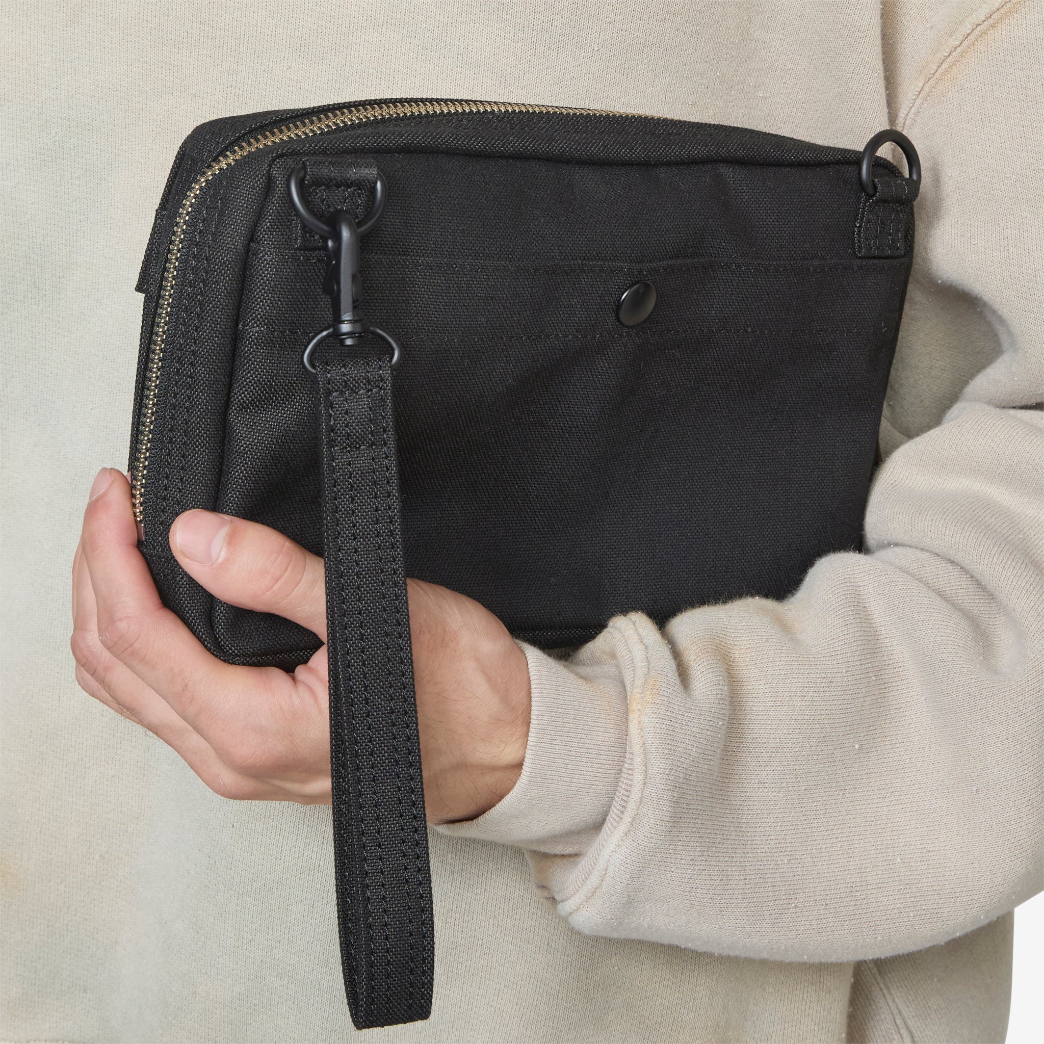 Smoky 2-Way Shoulder Bag for Women & Men - Stylish Crossbody Purse with Adjustable Strap - Perfect for Travel, Work & Everyday Use - Black