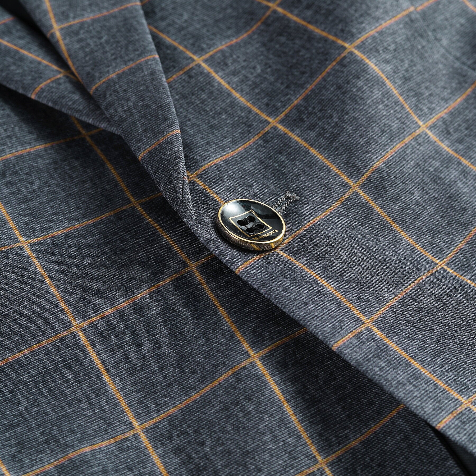 3 Piece Slim Fit Grey Plaid Modern Suit for Men - Business Formal & Wedding Attire - Office, Interviews & Special Occasions