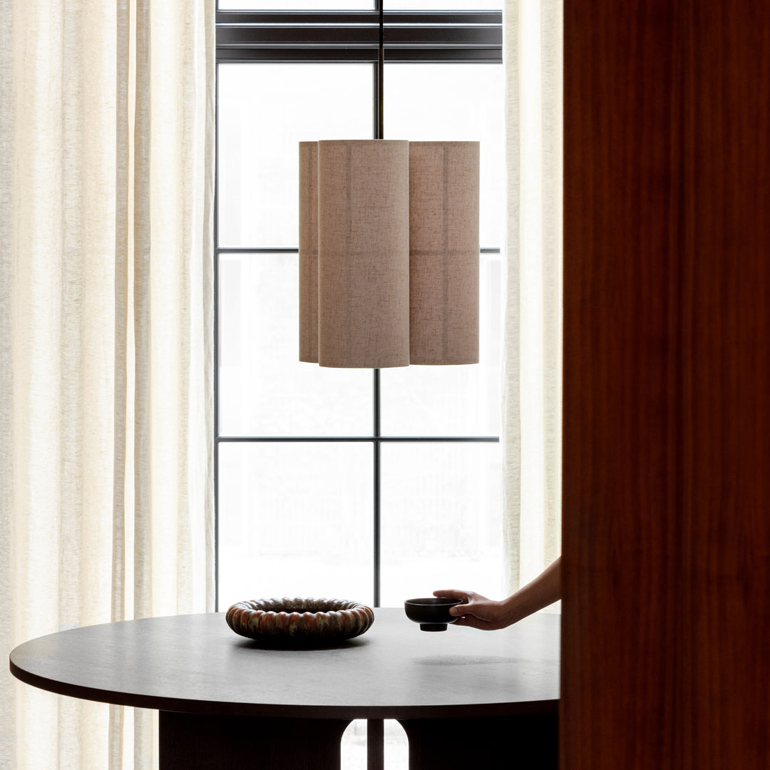 Stylish Androgyne Dining Table - Modern & Versatile for Kitchen, Dining Room, or Office | Perfect for Small Spaces & Entertaining Guests