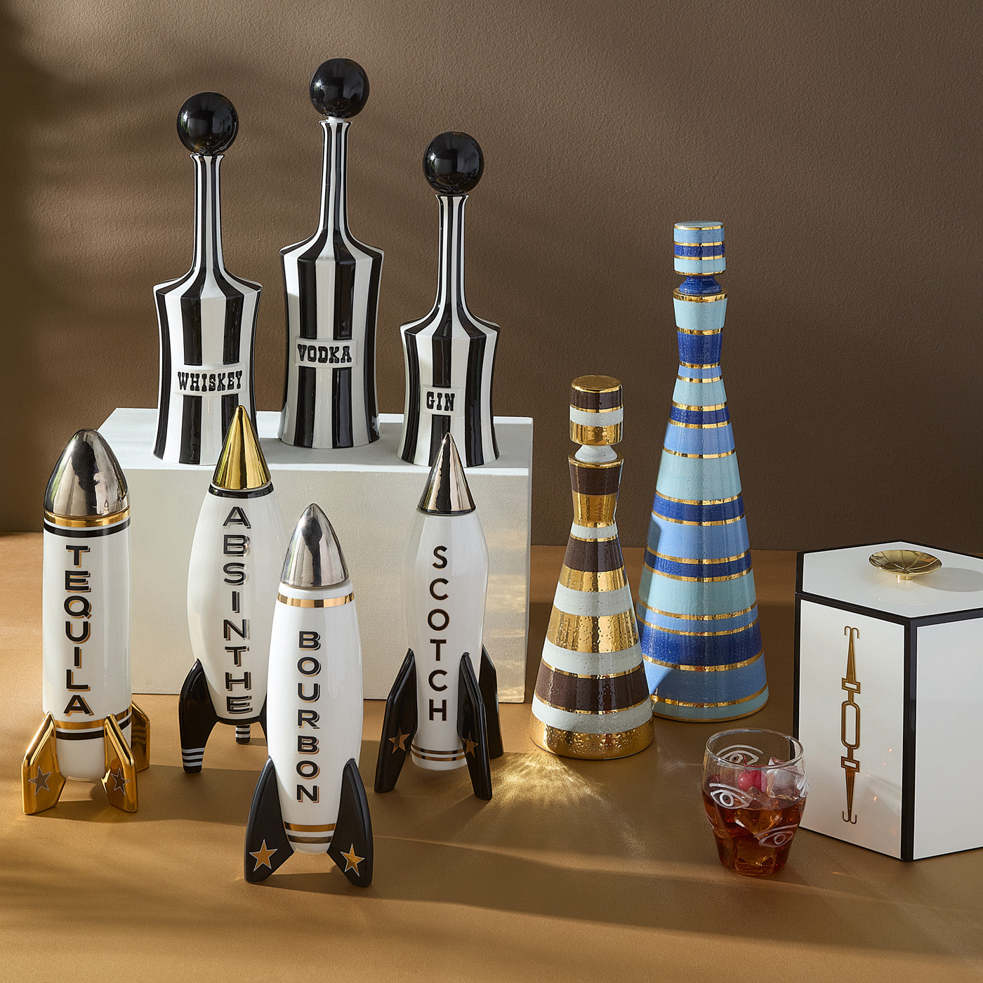 Premium Chroma Bronze Decanters for Wine & Liquor - Elegant Barware for Home Entertaining & Gift Giving