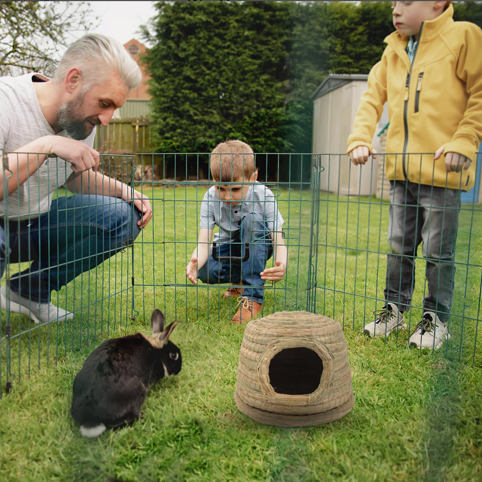 POPETPOP Natural Woven Grass Rabbit House - Cozy Hideout for Bunnies, Guinea Pigs, Chinchillas & Hamsters (9.82