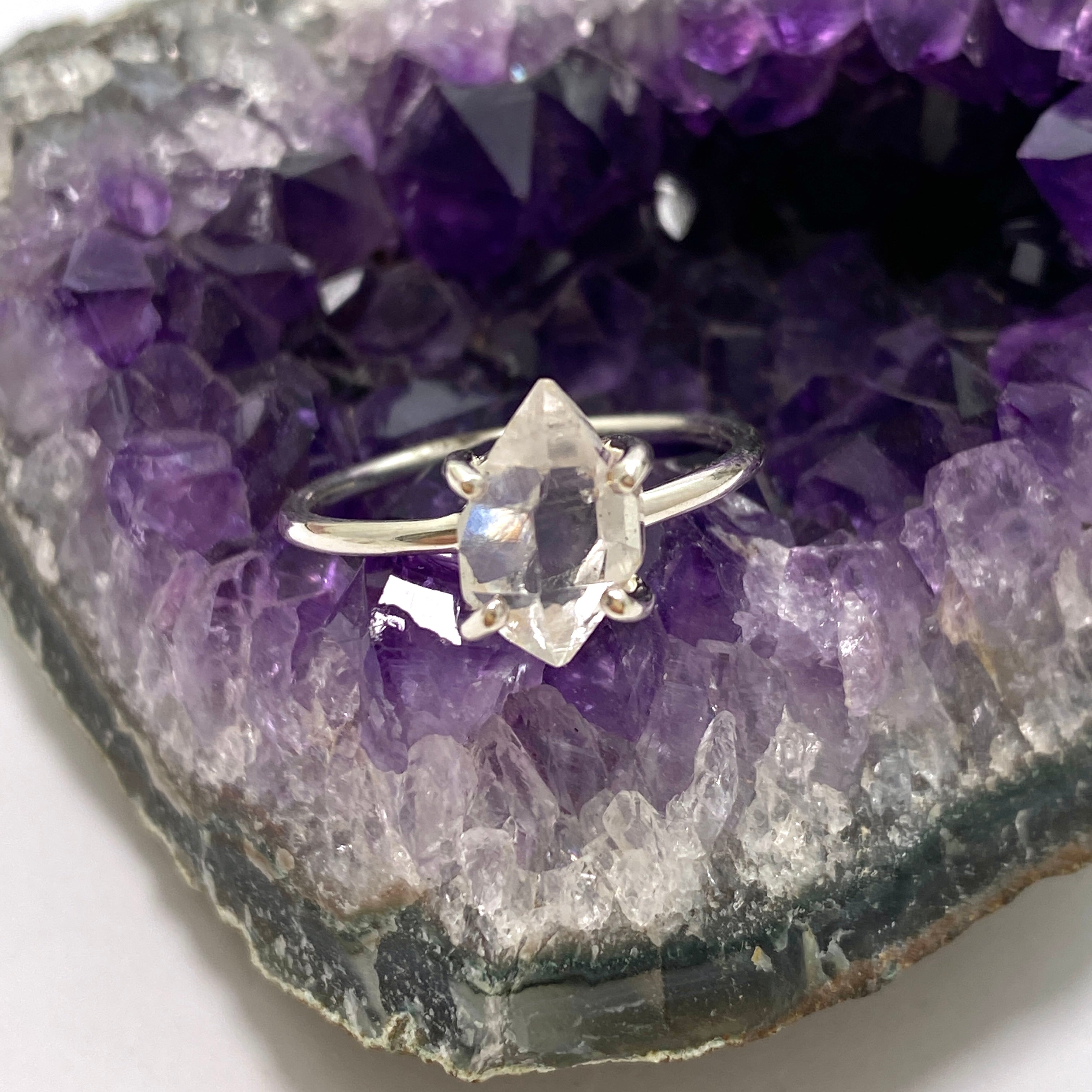 Natural Diamond Quartz Raw Fine Band Ring for Women - Size 8 (PRGJ786) - Perfect for Engagement, Wedding, Anniversary & Everyday Elegance