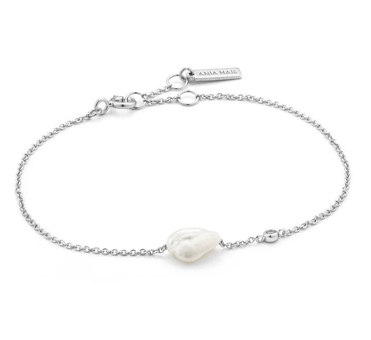 Elegant Silver Pearl Bracelet for Women - Dainty & Shiny Jewelry Gift for Her - Perfect for Weddings, Parties & Everyday Wear