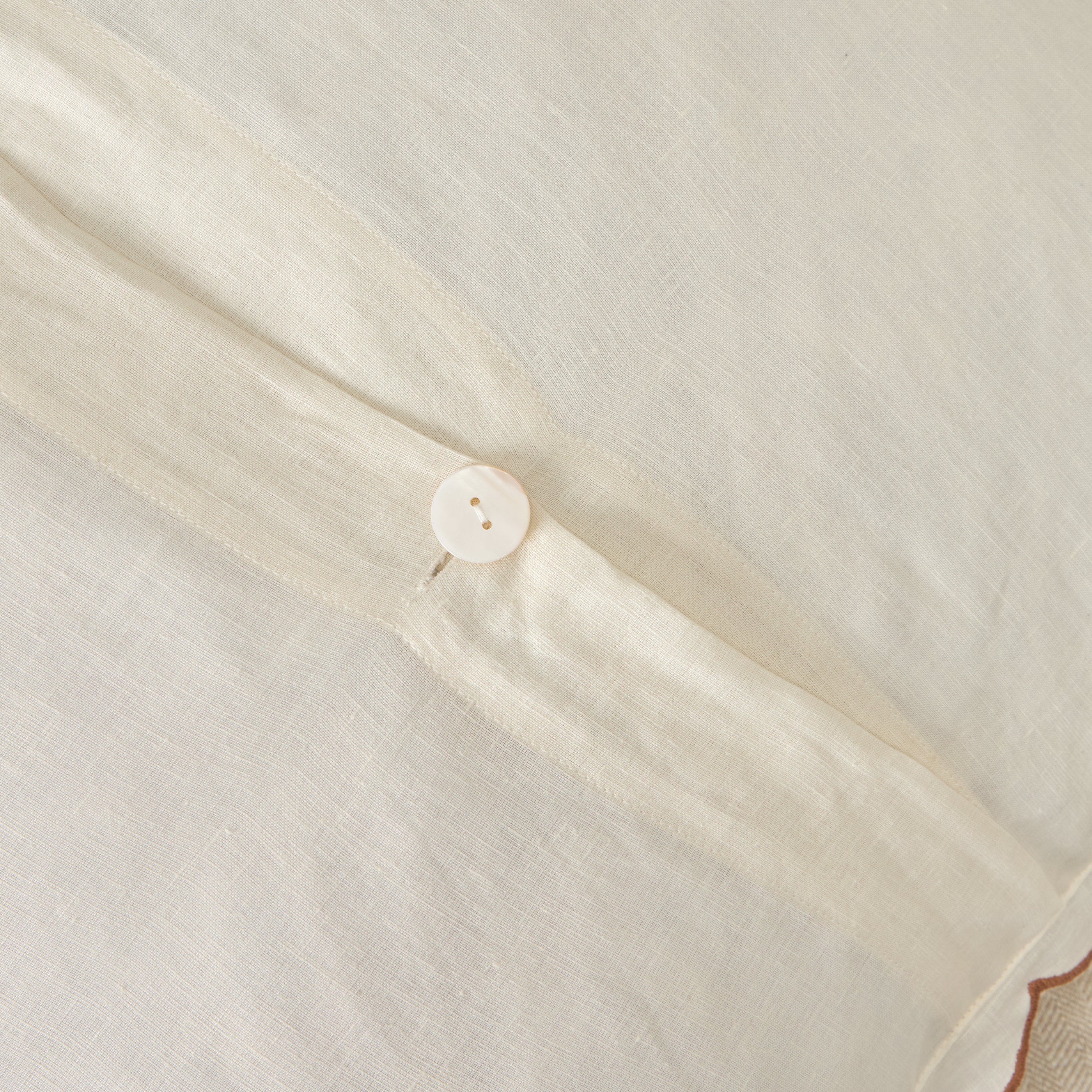Kelly Duvet Cover Set - Soft & Breathable Bedding for All Seasons - Perfect for Master Bedroom, Guest Room & Dorm Decor