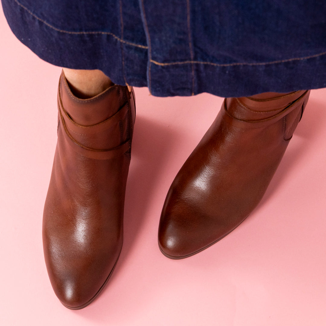 Calafat Tan PIKOLINOS - Premium Leather Loafers for Men | Comfortable & Stylish Slip-On Shoes for Casual & Business Wear