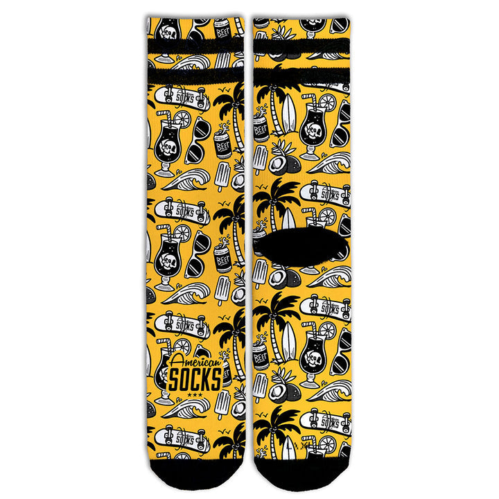 Premium American Socks - Signature West Coast Mid High Crew Socks for Men & Women | Comfortable Casual & Athletic Wear for Hiking, Running, and Everyday Use