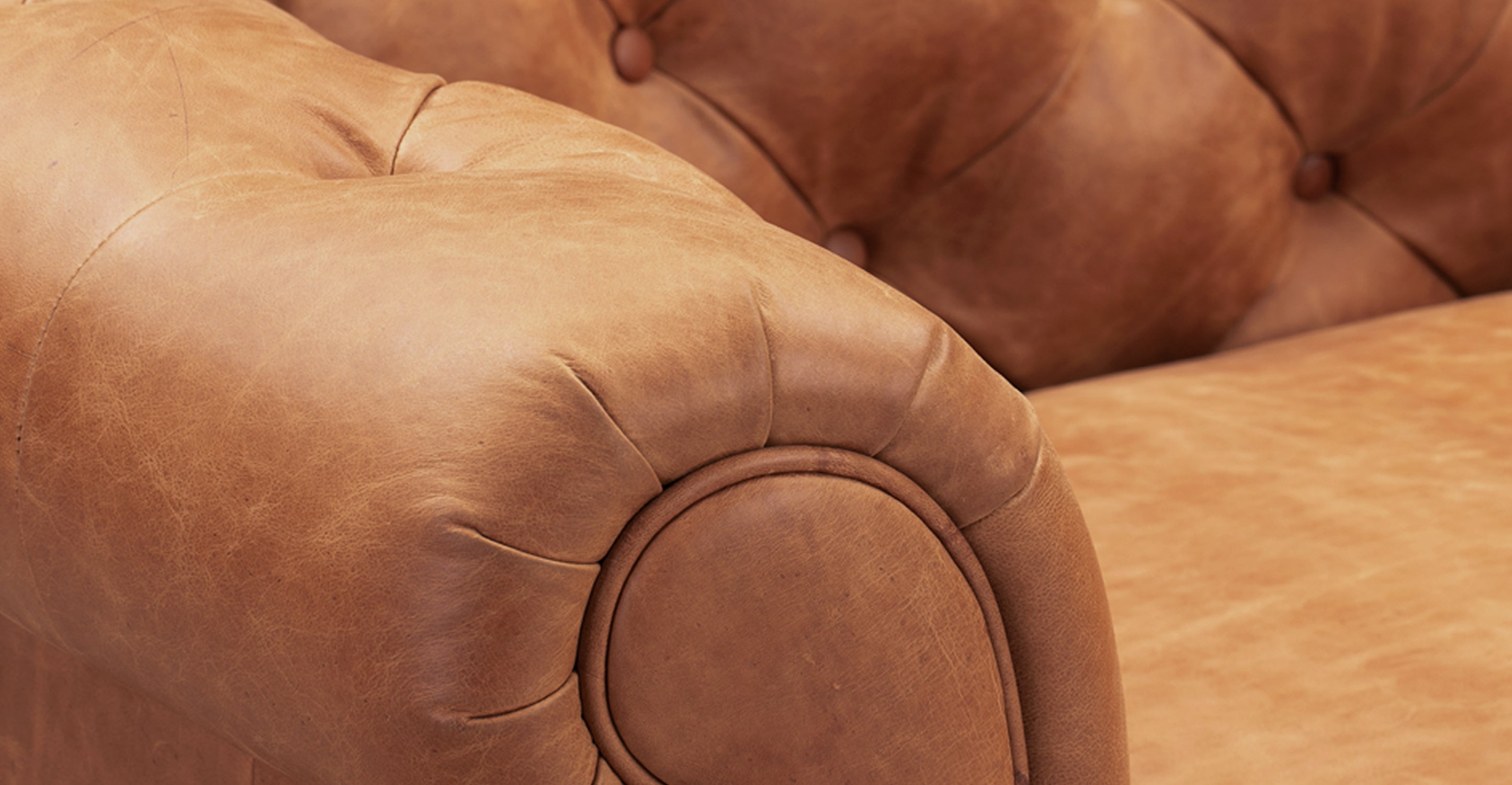 Lyon Lounge Chair - Modern Comfortable Accent Chair for Living Room, Bedroom & Office - Perfect for Relaxing, Reading & Lounging