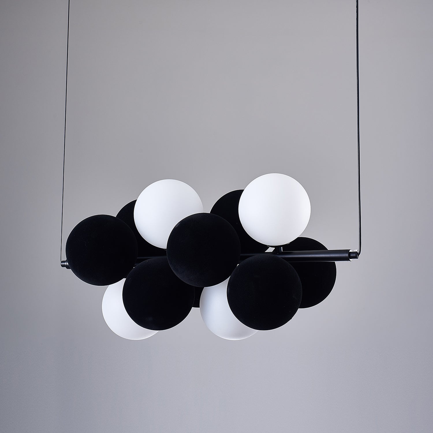 Bubbles Holly Pendant Lamp - Modern Glass Hanging Light Fixture for Living Room, Bedroom, Dining Room & Kitchen Decor