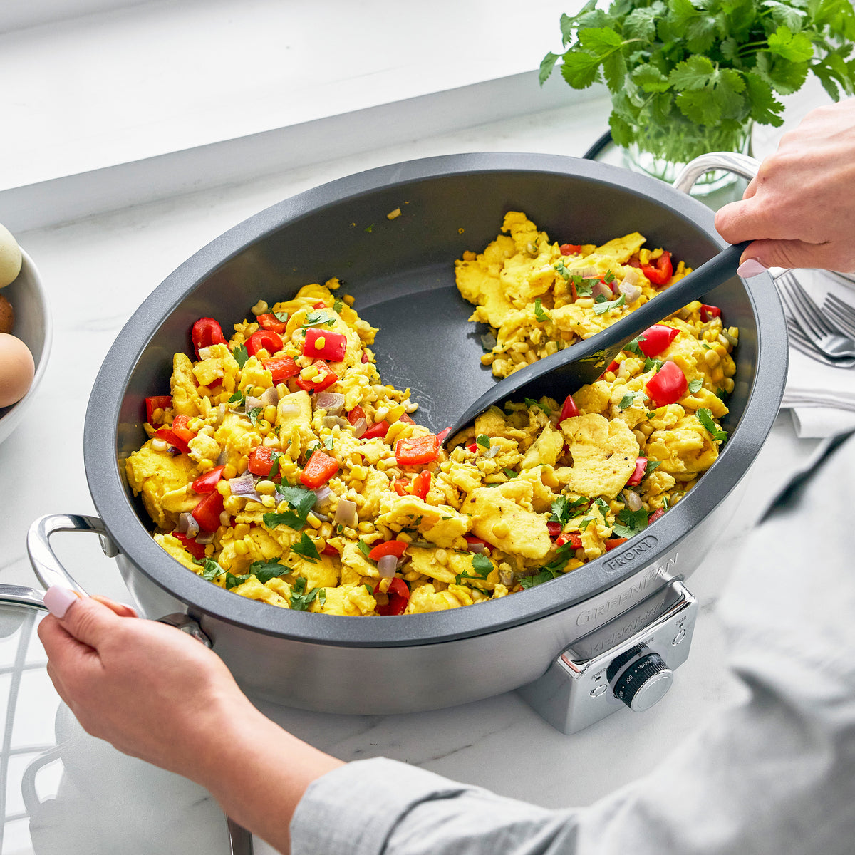 Elite 5.5 Quart Oval Electric Skillet - Premium Stainless Steel Cookware for Frying, Sautéing & Slow Cooking | Perfect for Home Kitchens & Outdoor Cooking