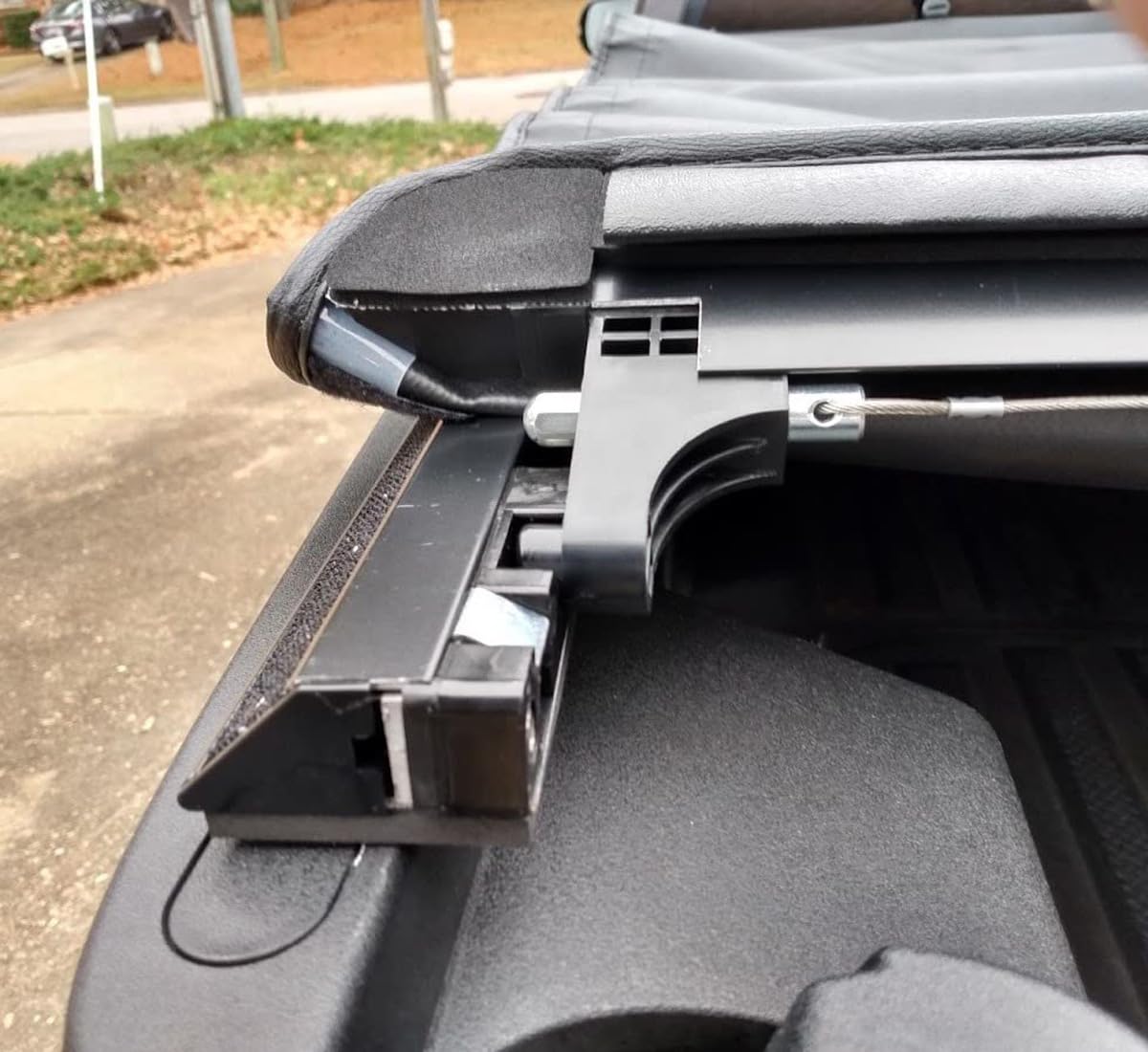 **Waterproof Soft Roll Up Truck Bed Tonneau Cover for 2019-2024 Ram 1500 Standard Bed - 6.4ft (76.3