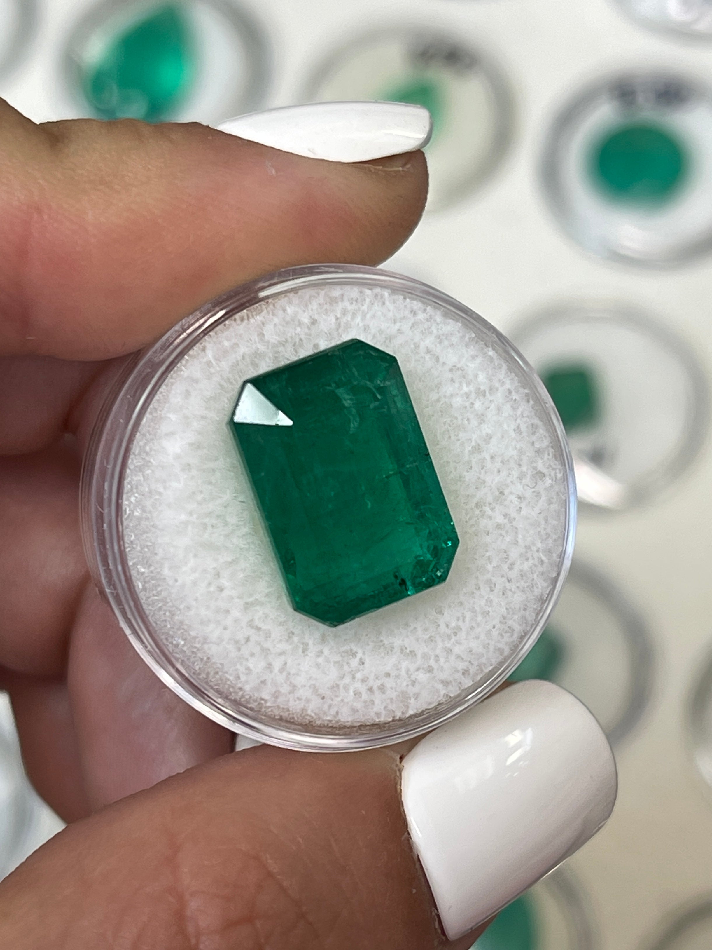 12.89 Carat Natural Zambian Emerald - 15.5x11mm Loose Kelly Green Gemstone for Jewelry Making & Engagement Rings