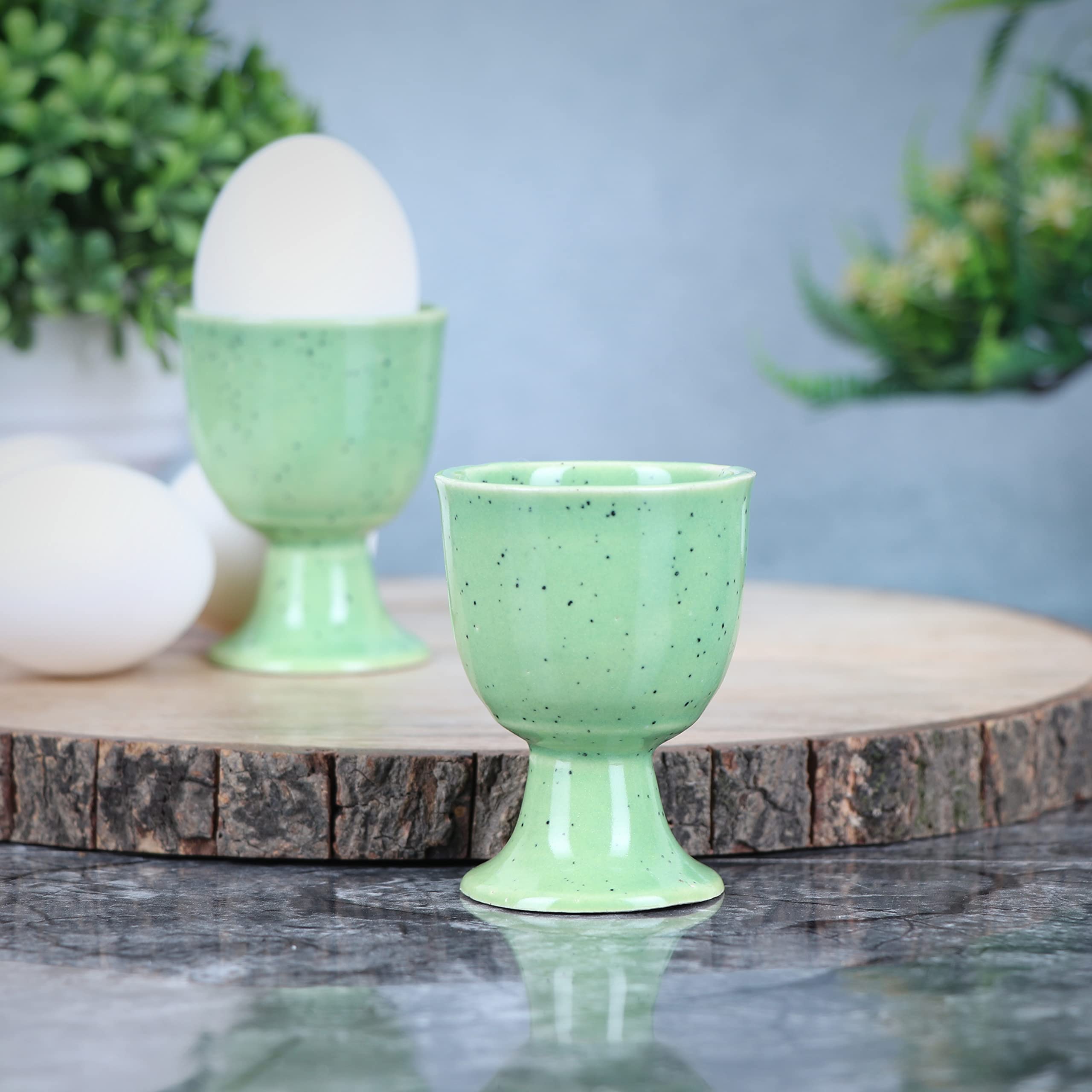 Ceramic Egg Cup Set for Soft Boiled Eggs - 2 Piece Pottery Egg Holder with Green Mat | Perfect Housewarming Gift & Breakfast Table Decor | Ideal for Easter Brunch, Kitchen Display & Cozy Morning Routines