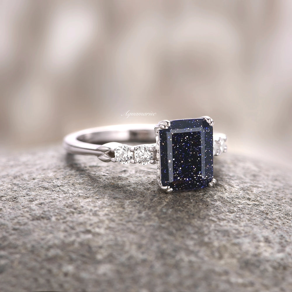 Starry Night Engagement Ring - 14K White Gold Diamond Wedding Band for Women, Perfect for Proposals, Anniversaries & Romantic Occasions