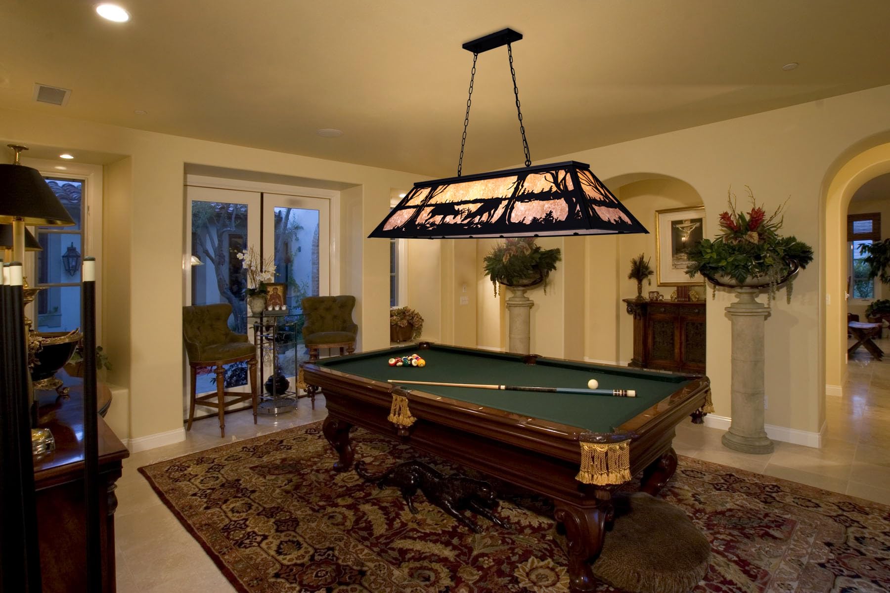 59-inch Wellmet Tiffany Style Pool Table Chandelier – 5-Light Rustic Deer Antler Chandelier for Kitchen Island, Cabin, Billiard Room & Farmhouse Decor | Perfect for Western-Themed Dining Room, Game Room & Country Style Home Lighting