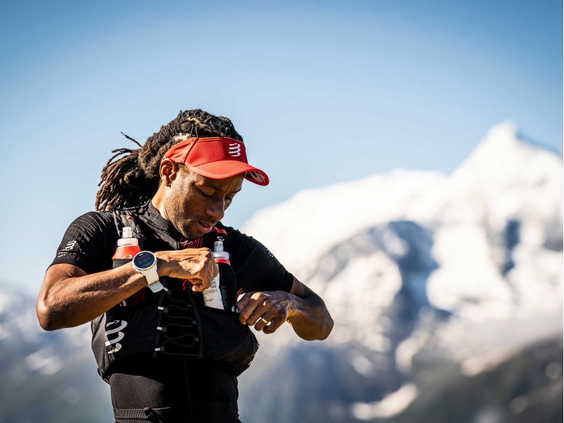 COMPRESSPORT Unisex UltRun S Pack Evo 10 Hydration Running Vest - Lightweight & Breathable for Trail Running, Hiking & Outdoor Adventures (Black)