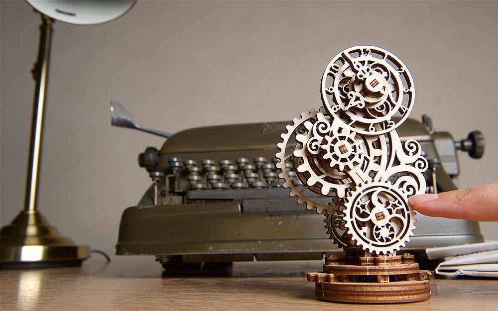UGears Steampunk Clock - DIY Mechanical Wooden Model Kit for Adults & Teens - Unique Home Decor & Gift for Engineers & Collectors - Perfect for Office, Study Room, or Steampunk Themed Spaces