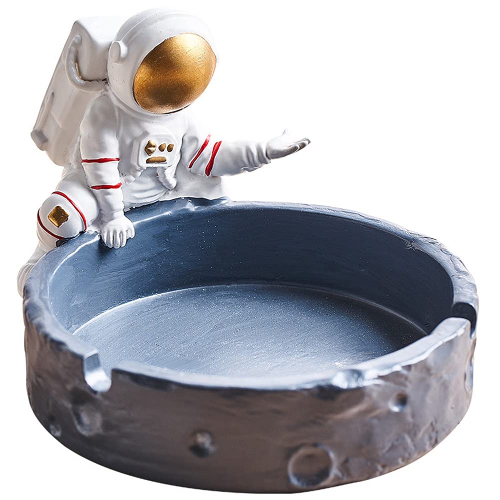 Premium Astronaut-Themed Cigar Ashtray - Modern Decorative Ashtray for Home, Office, Indoor & Outdoor Use - Perfect for Patio, Man Cave, and Smoking Lounges