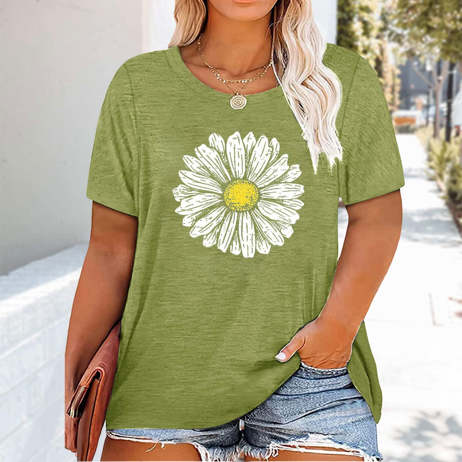 HDLTE Women's Plus Size Short Sleeve Graphic T-Shirt - Casual Comfort Tee for Everyday Wear, Lounge & Outings