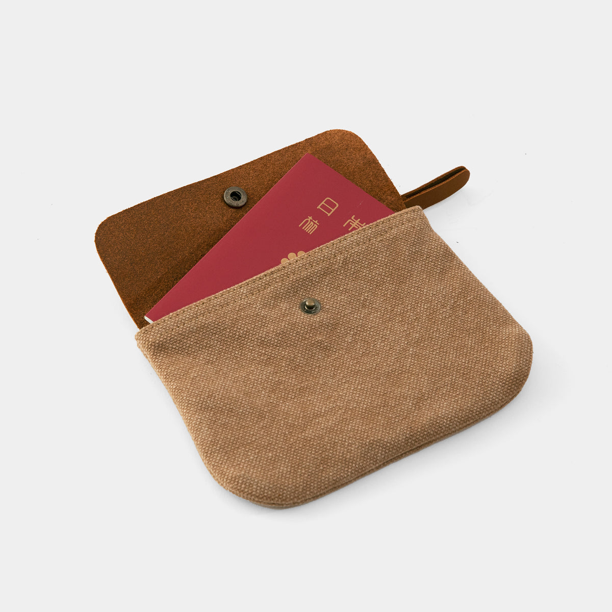 TRAVELER'S COMPANY Traveler's Factory Canvas Pouch SS Size Beige - Perfect for Organizing Pens, Passports & Small Essentials | Travel Accessories & Daily Carry Pouch